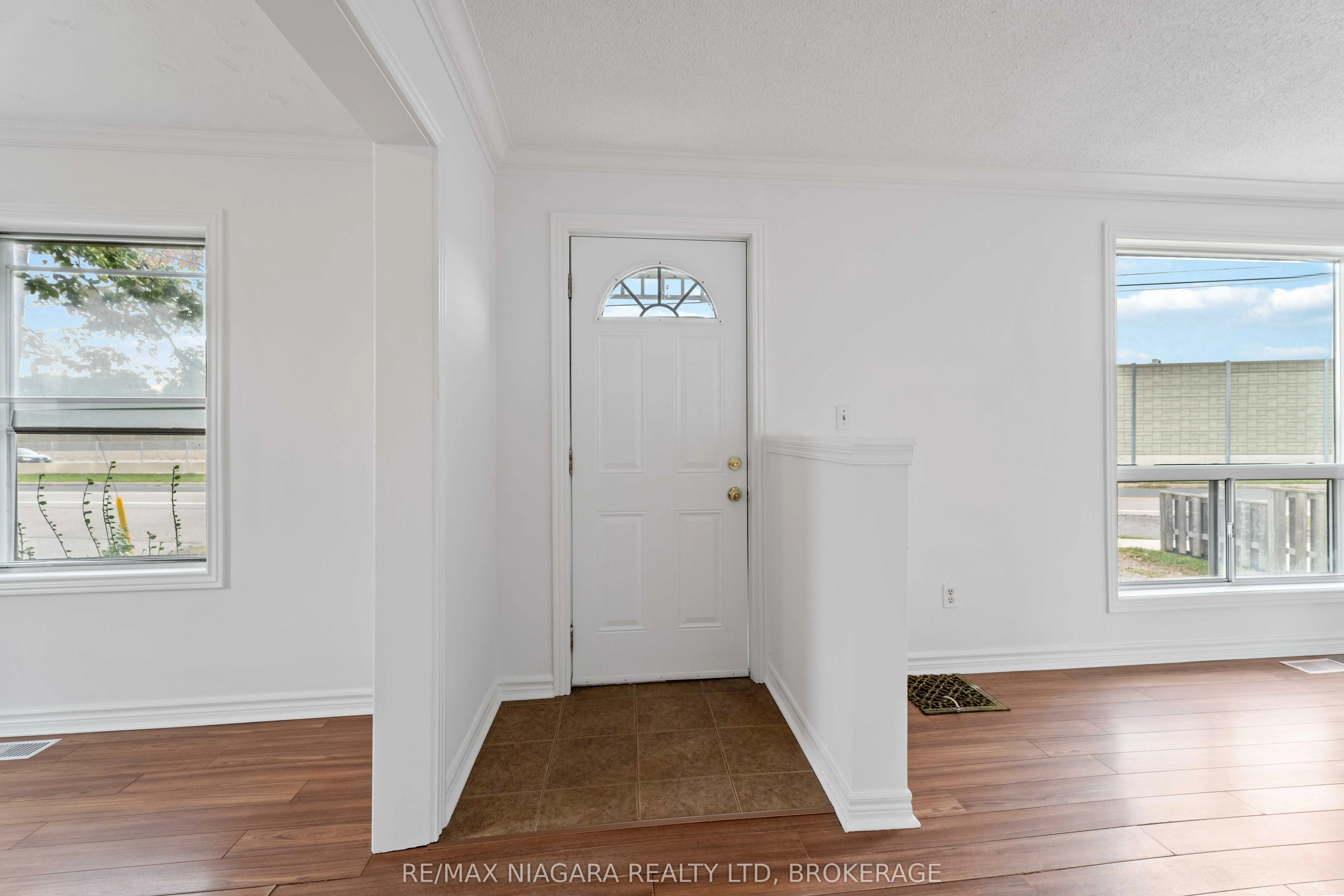 21 Maywood Avenue