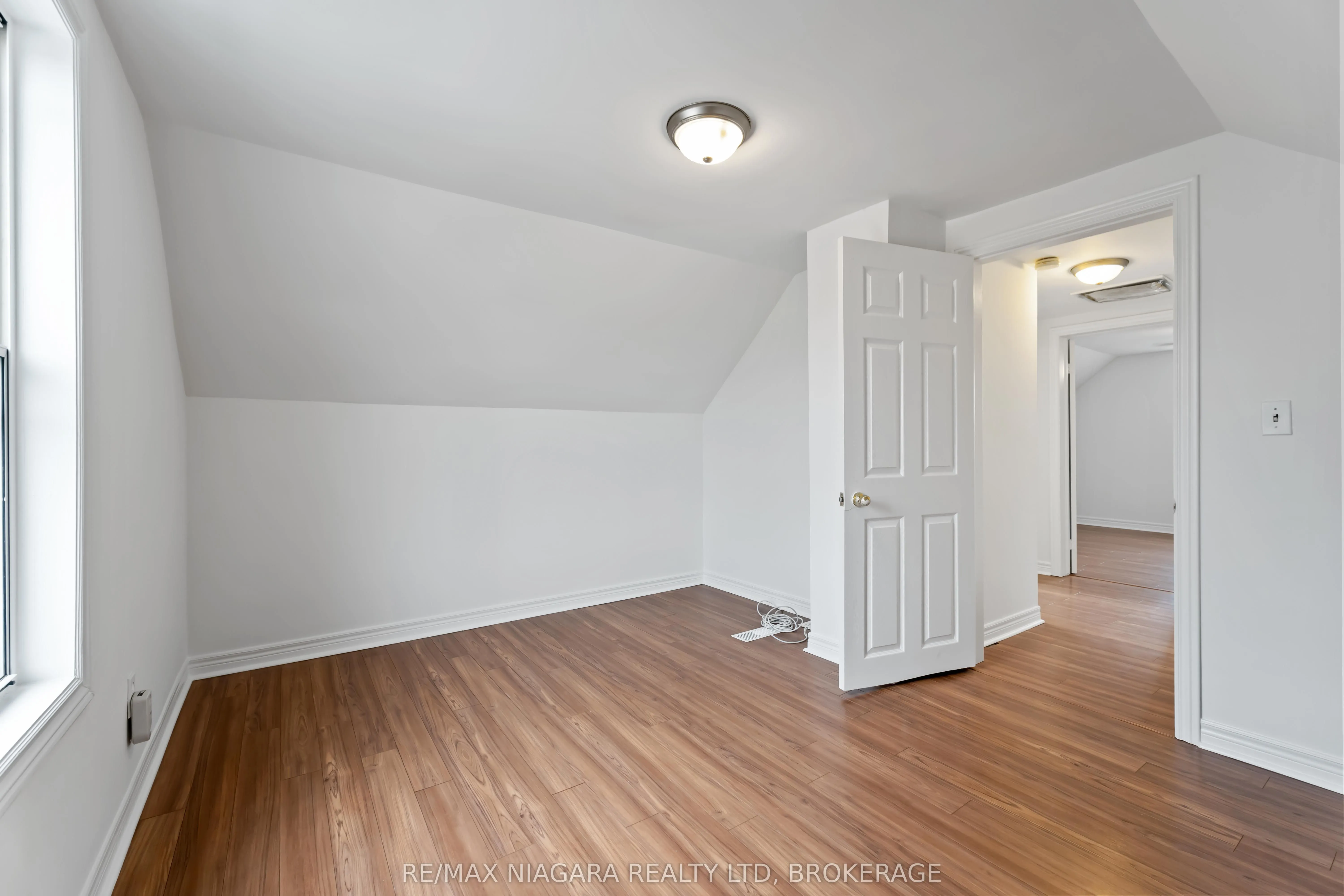 21 Maywood Avenue