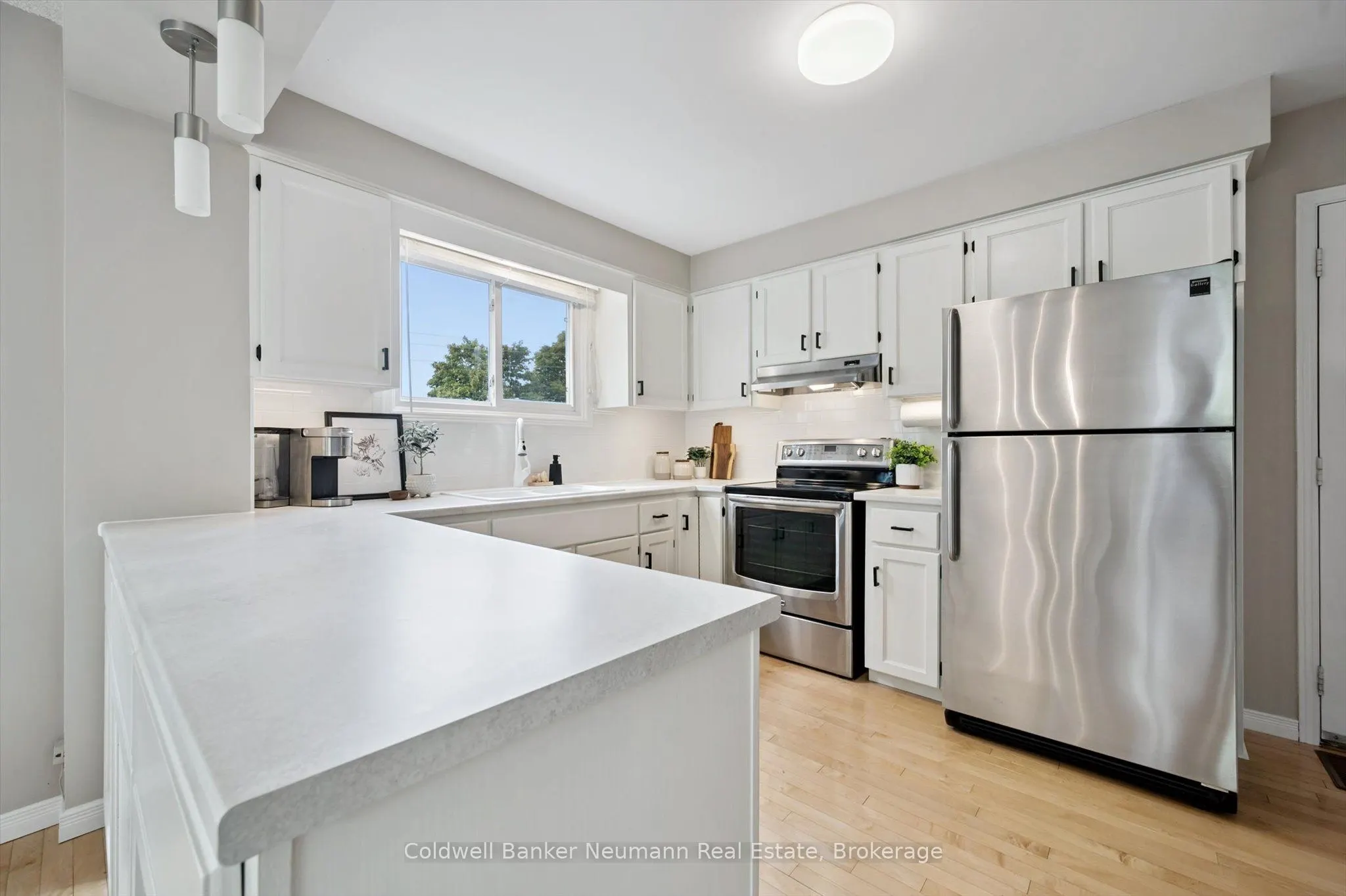 46 Dunhill Crescent