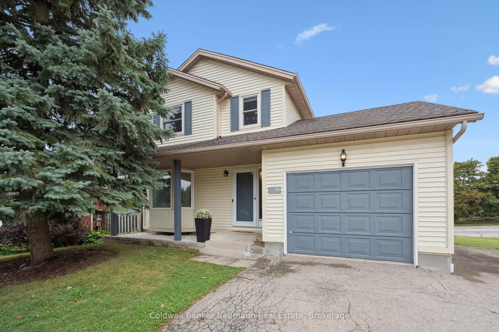 46 Dunhill Crescent