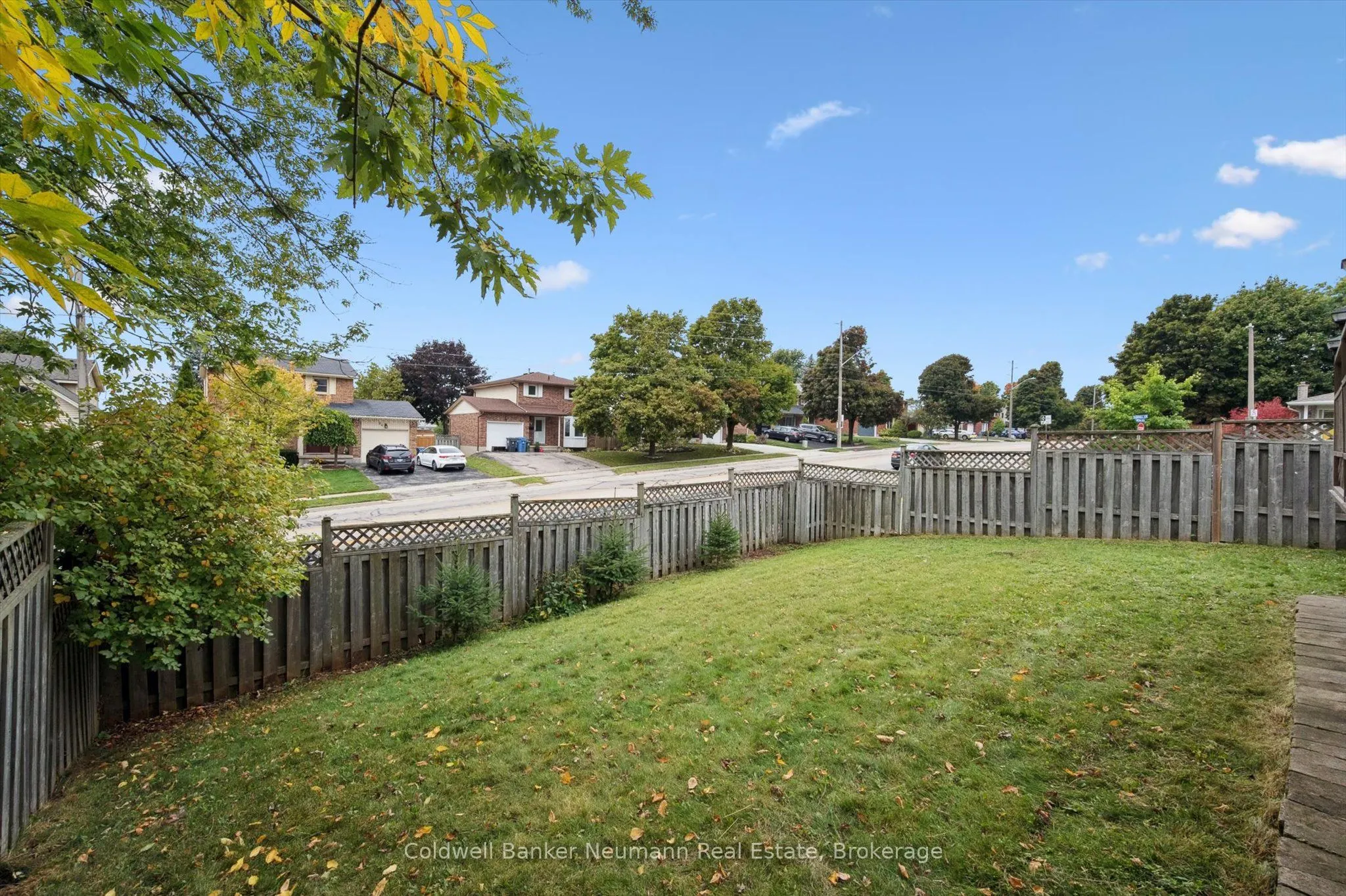 46 Dunhill Crescent