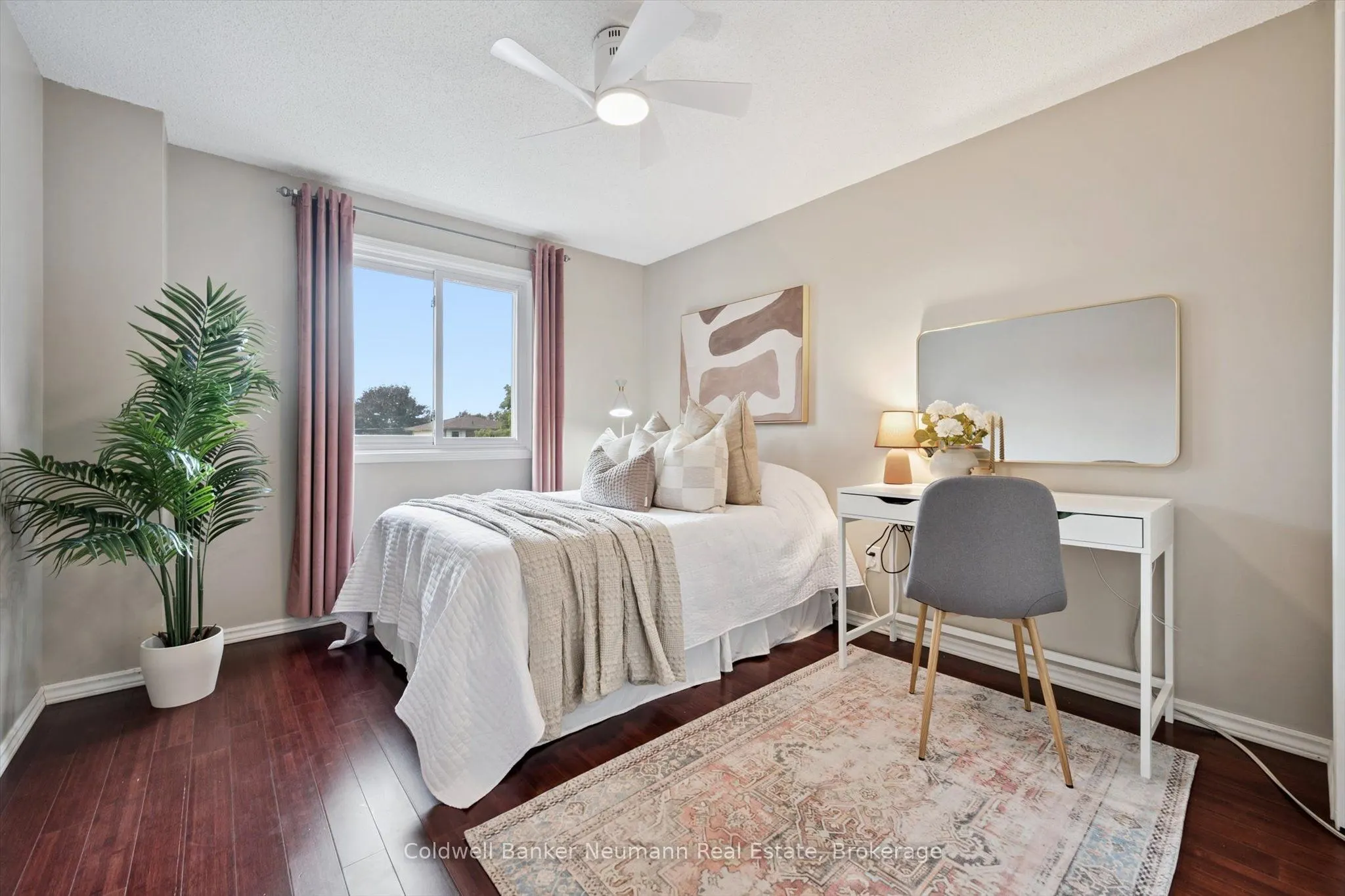 46 Dunhill Crescent