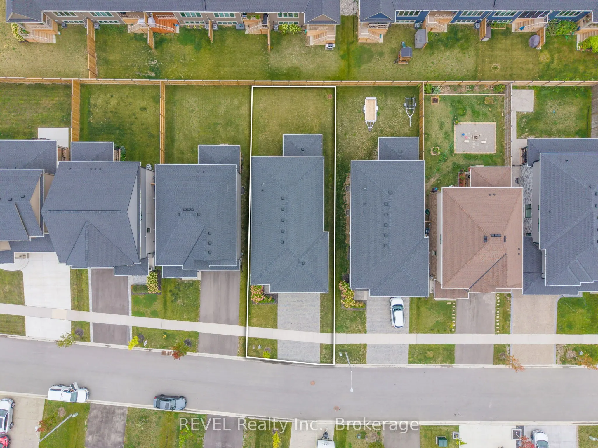 3809 Simpson Lane