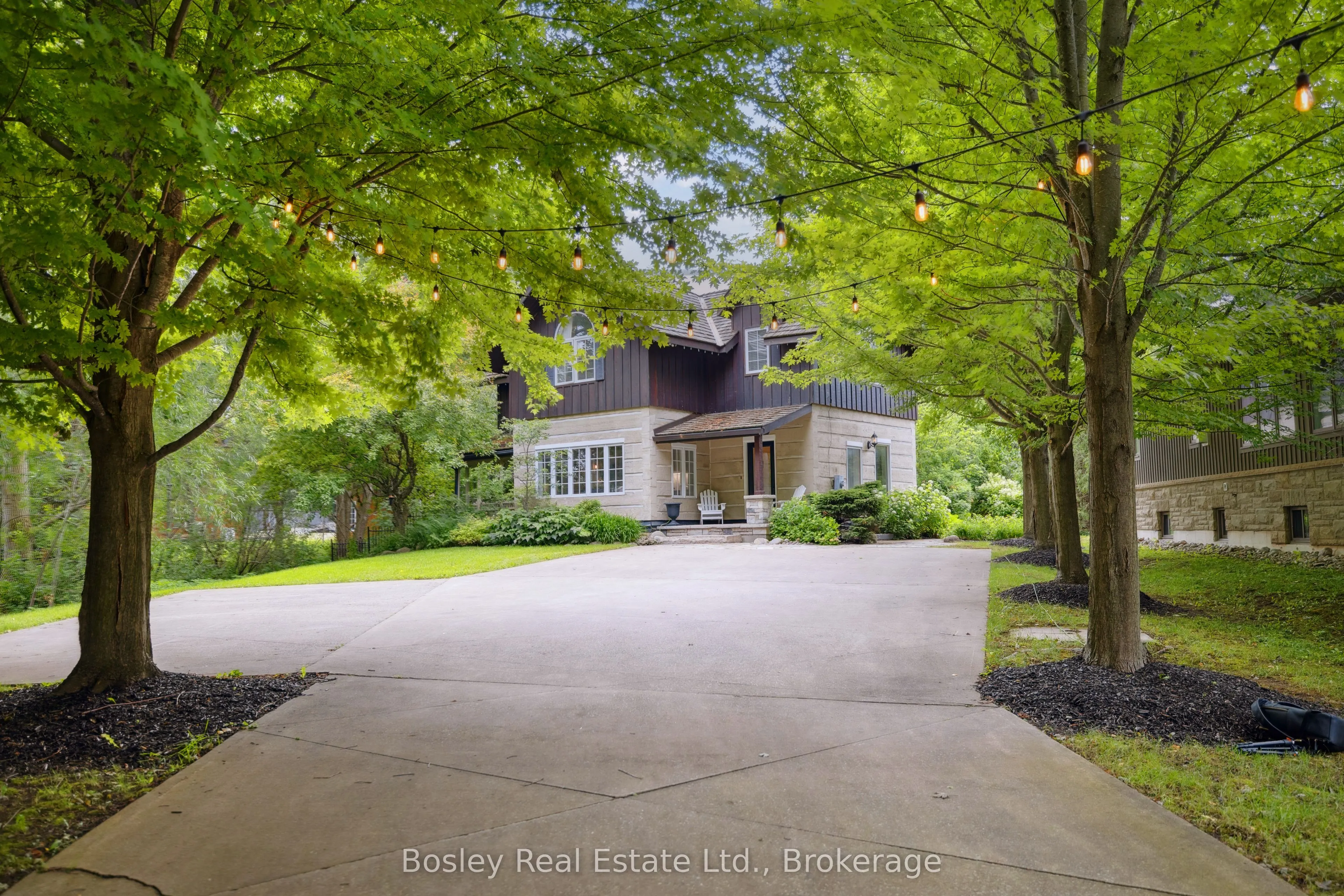 118 Heritage Drive
