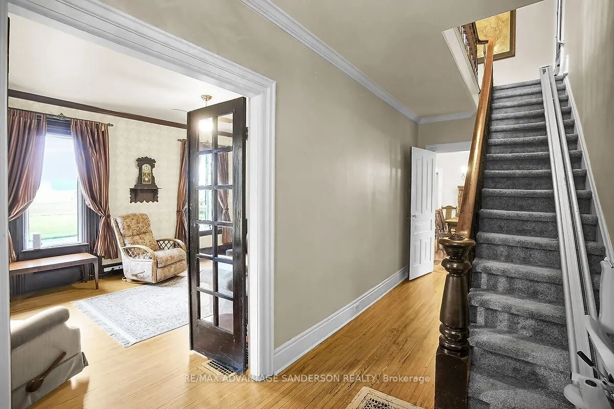 8523 Townsend Line