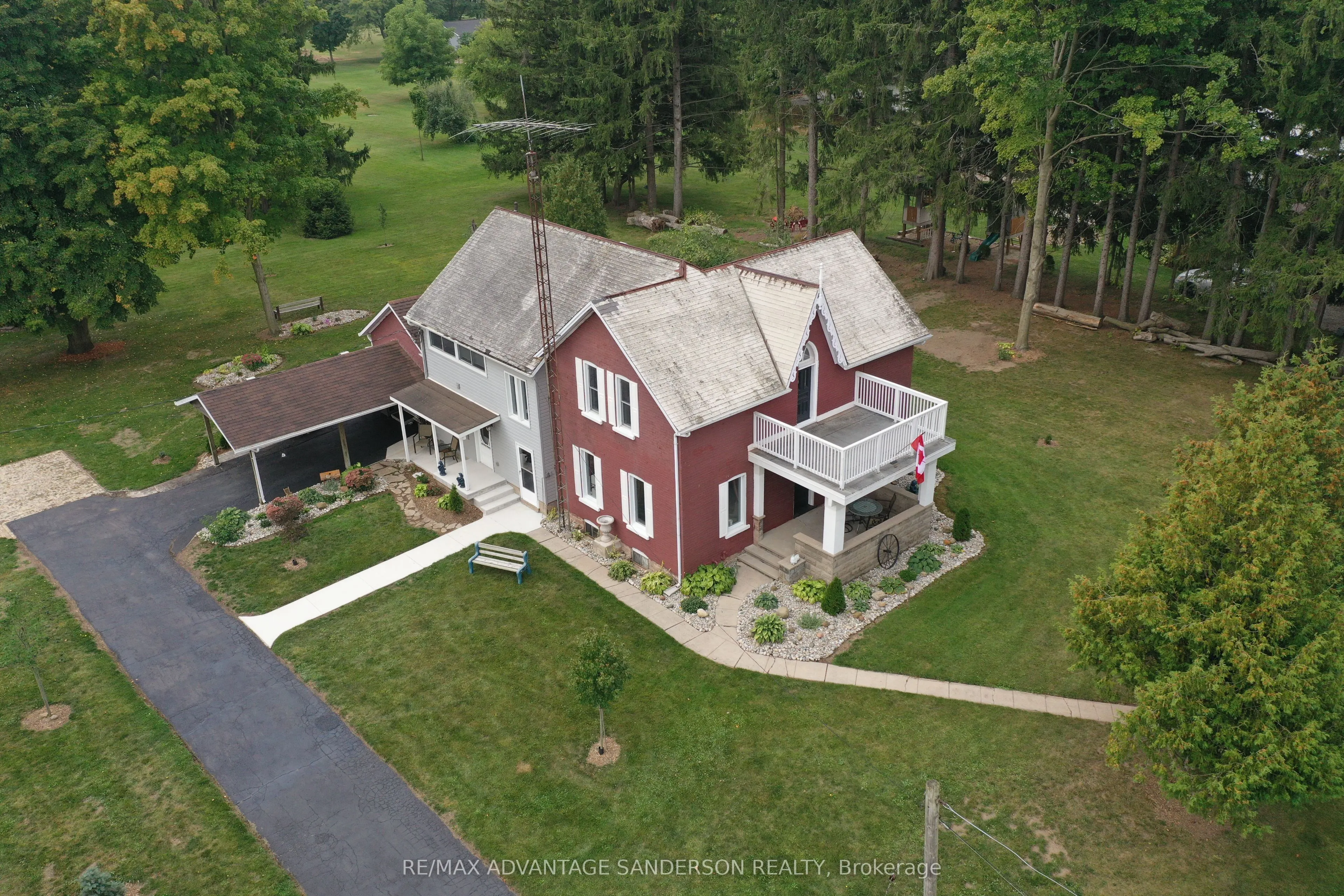 8523 Townsend Line