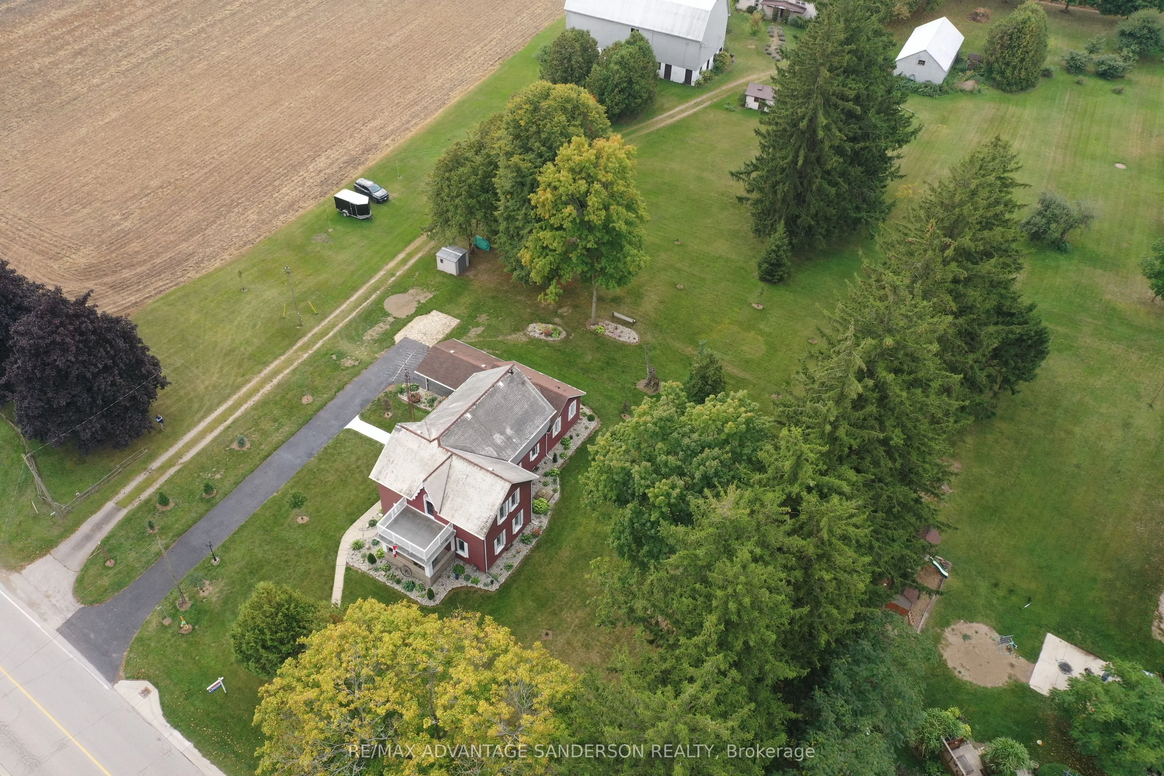 8523 Townsend Line