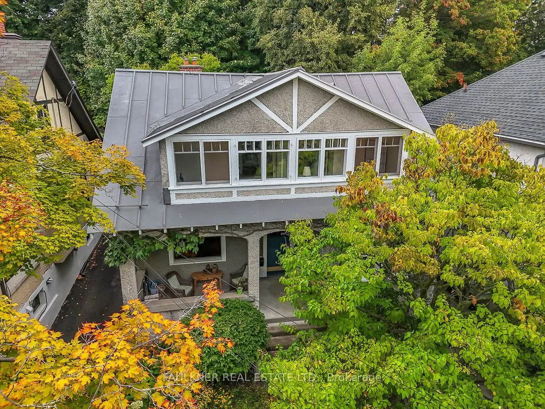 211 Sunnyside Avenue
