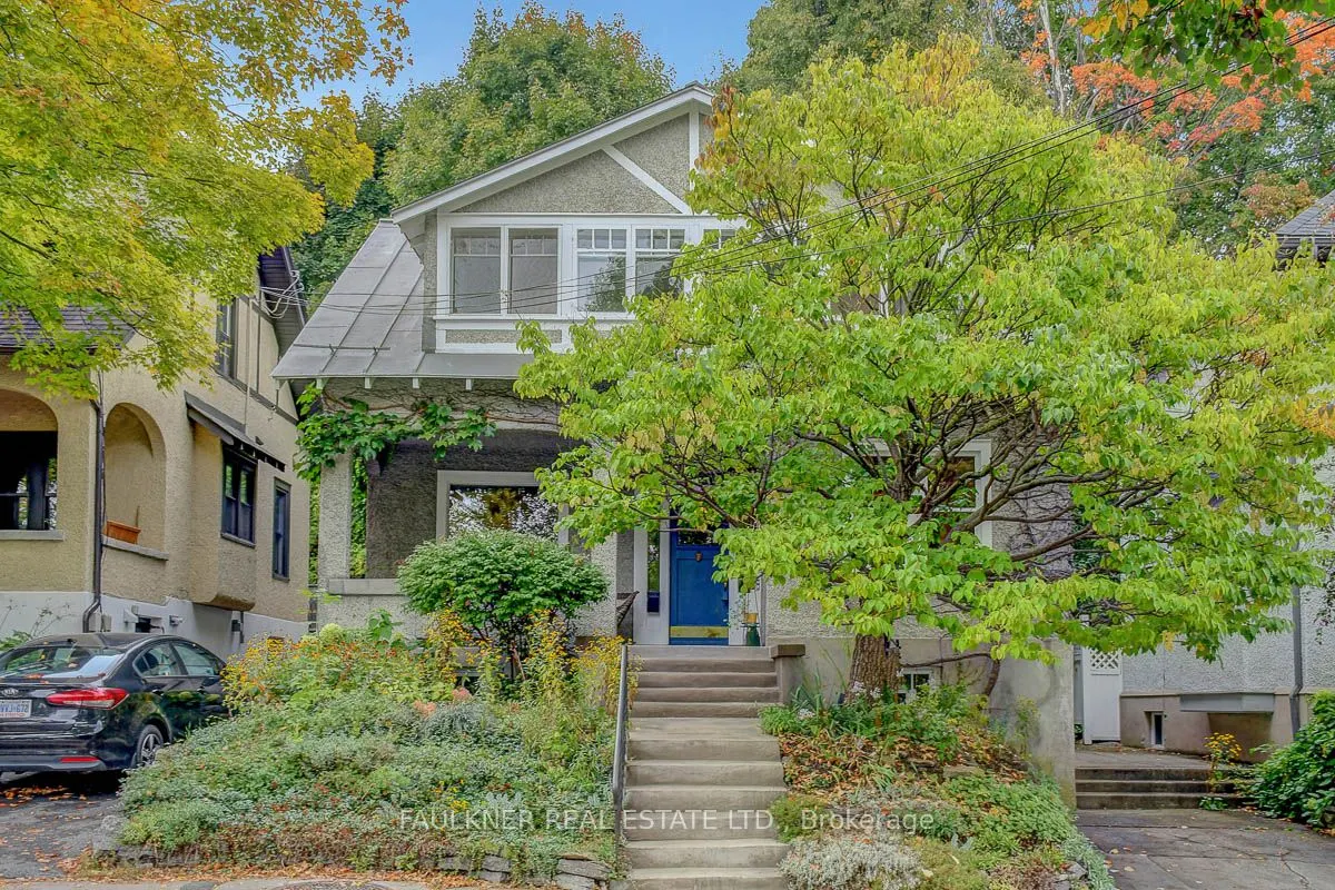 211 Sunnyside Avenue