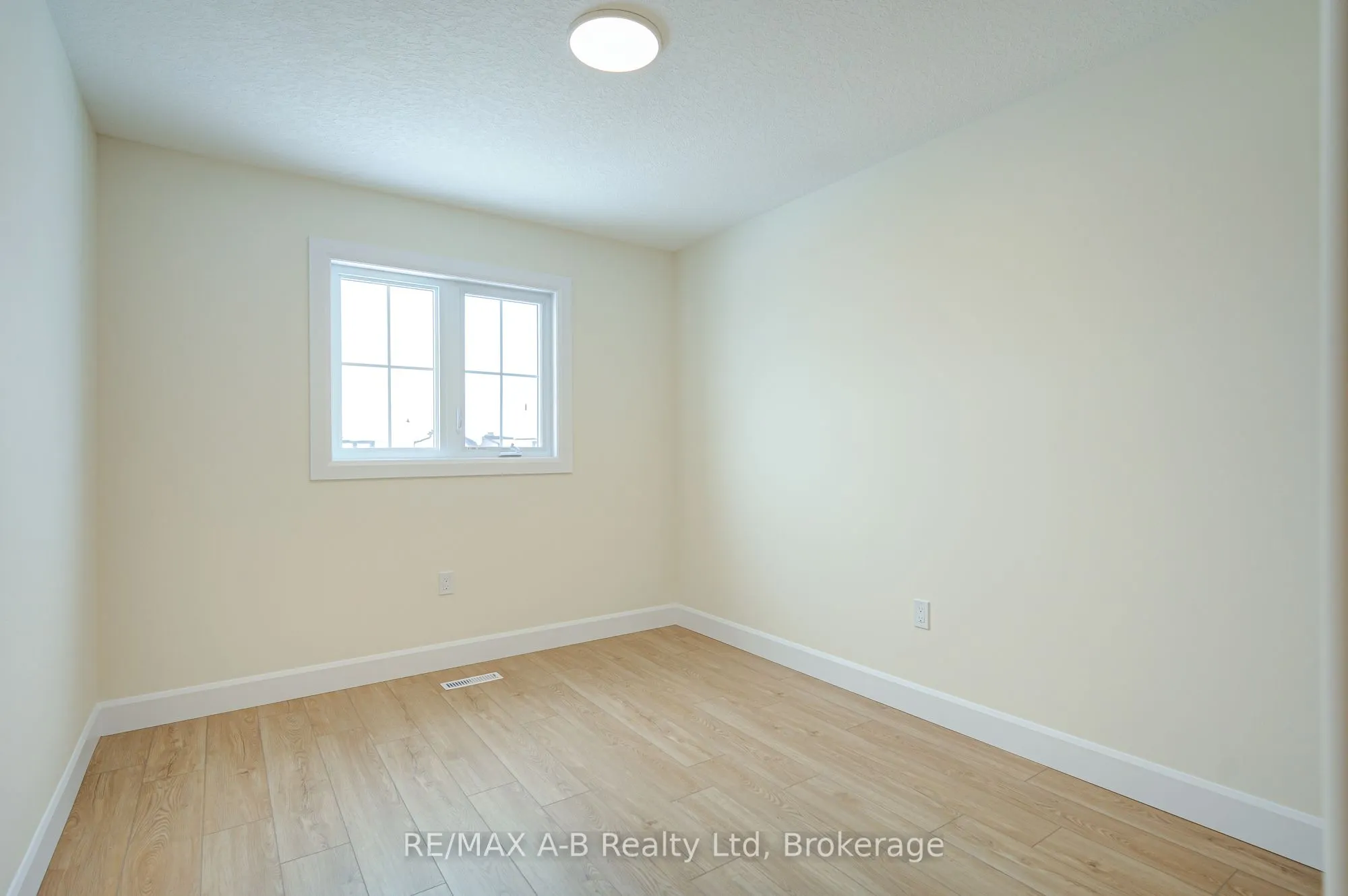 30 Linda Drive