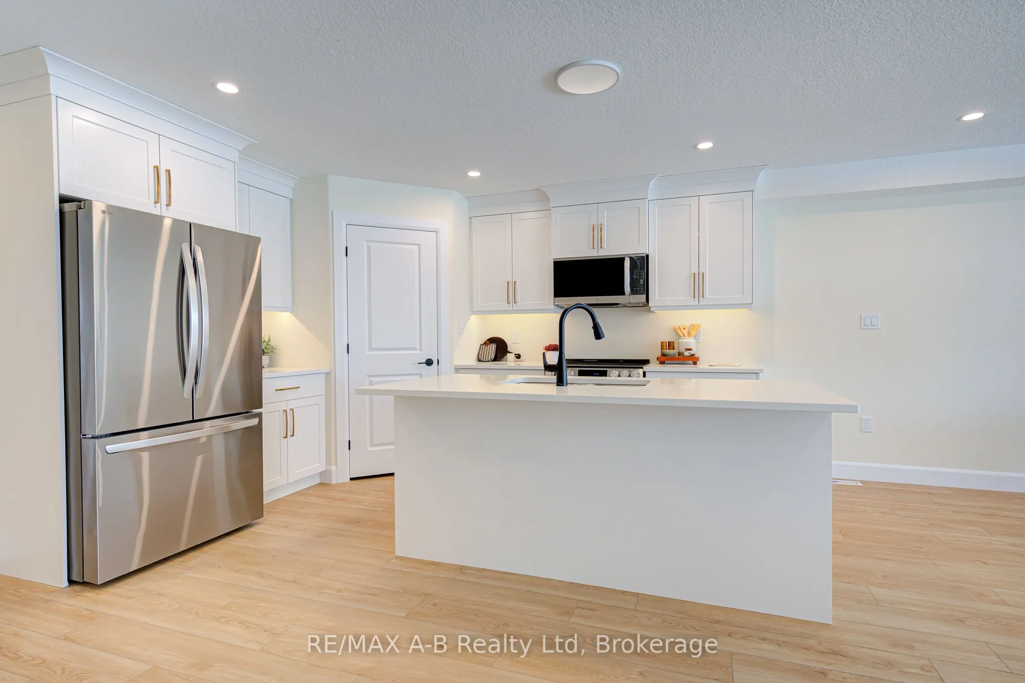 30 Linda Drive
