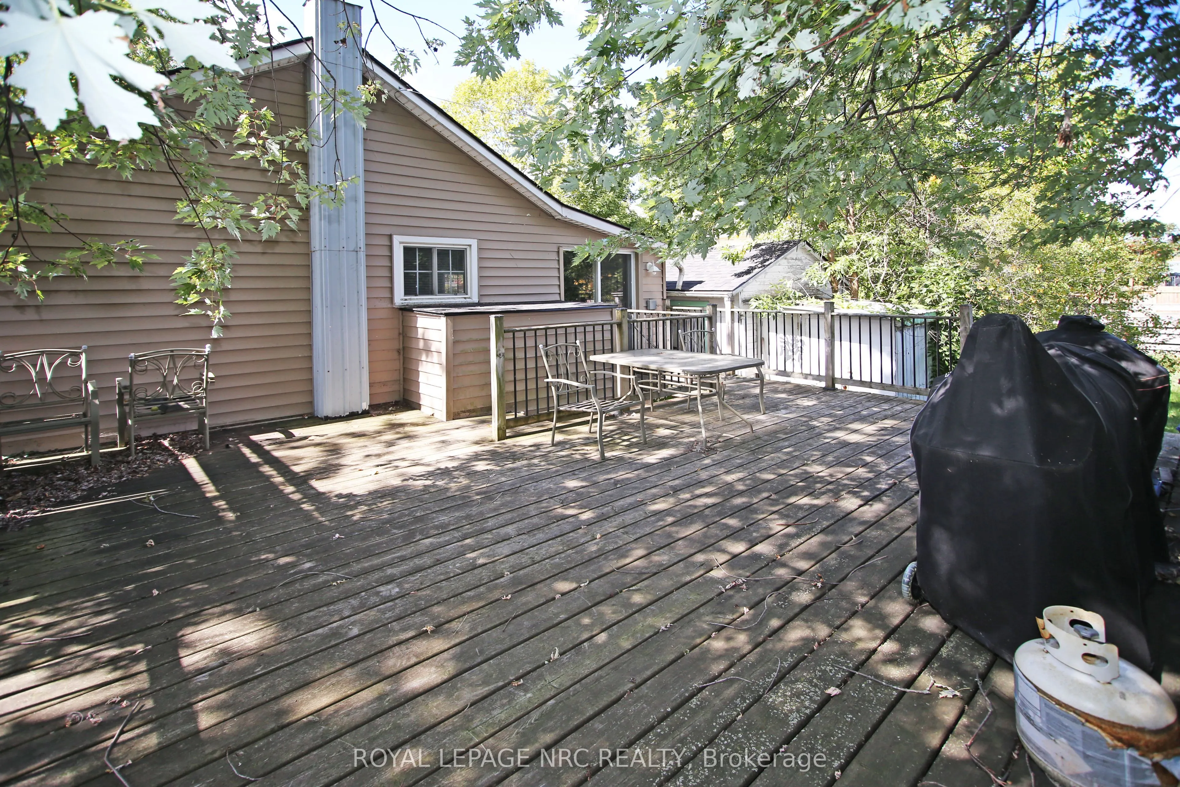243 North Street N