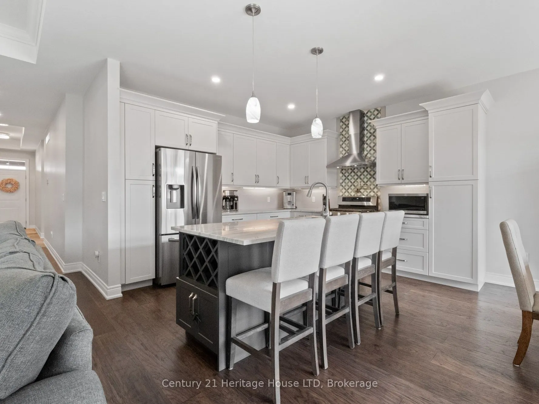 281 REGATTA Drive