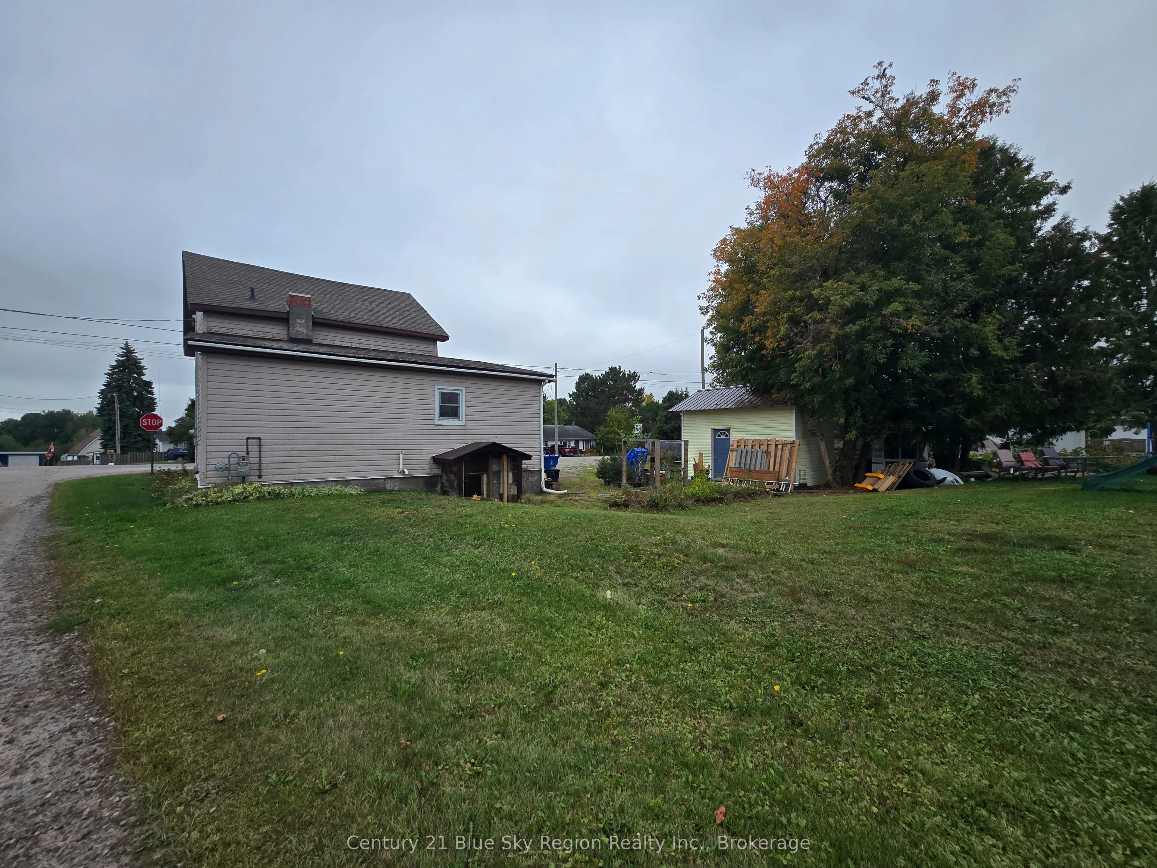 601 Drive-In Road