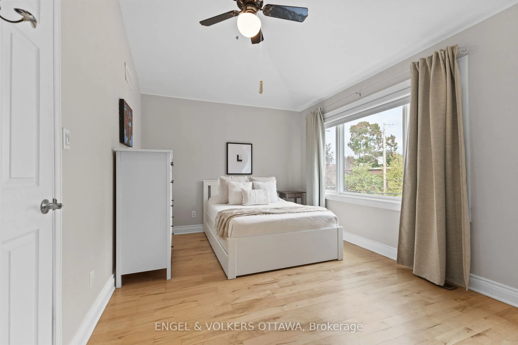 120 Drummond Street, #A