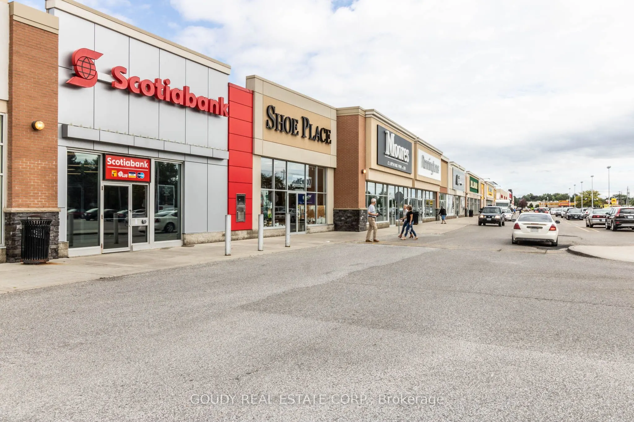 525 Grand Avenue W