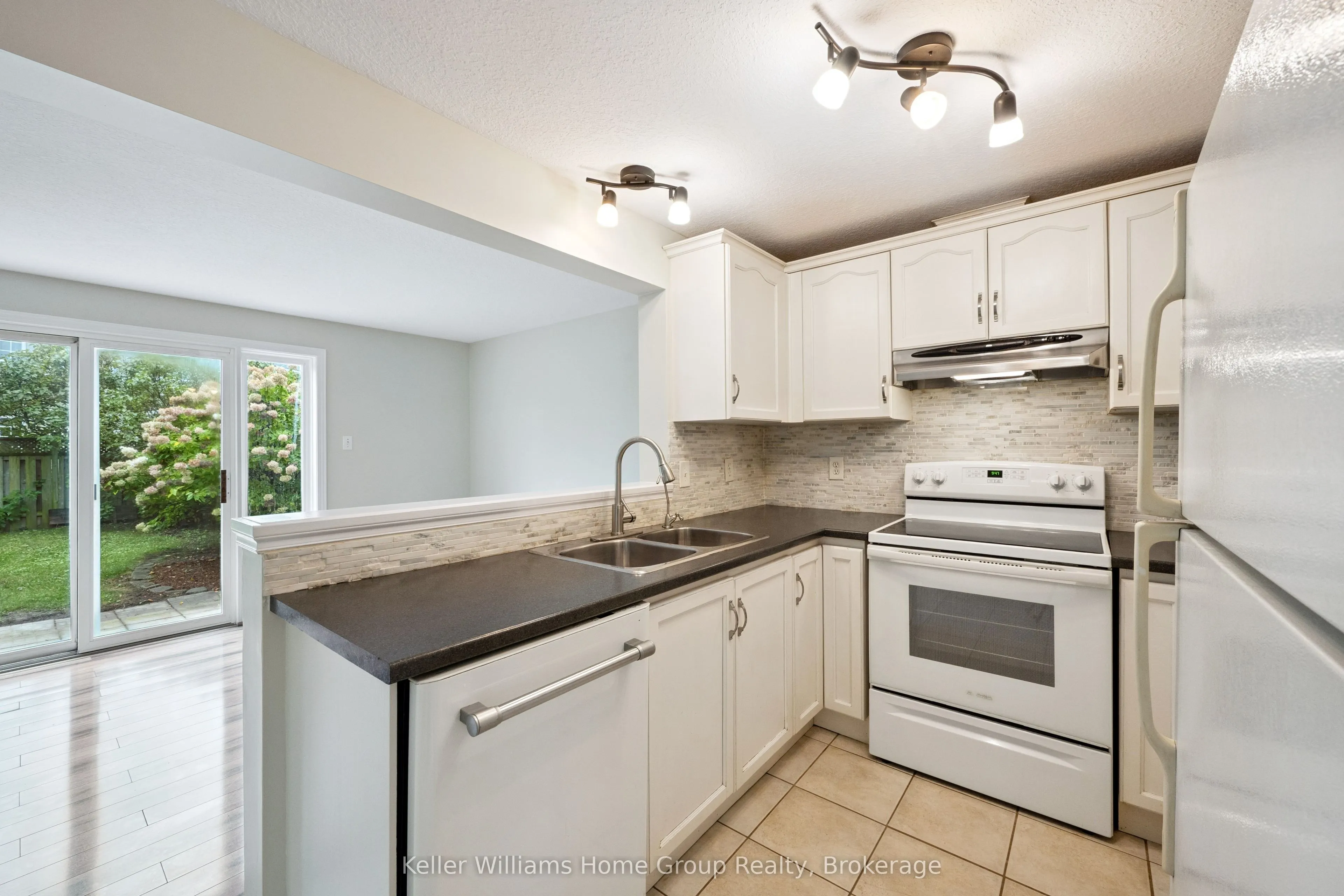 123 Stephanie Drive