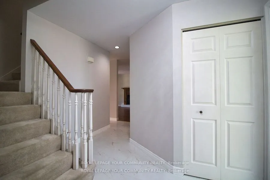 199 Garden Path