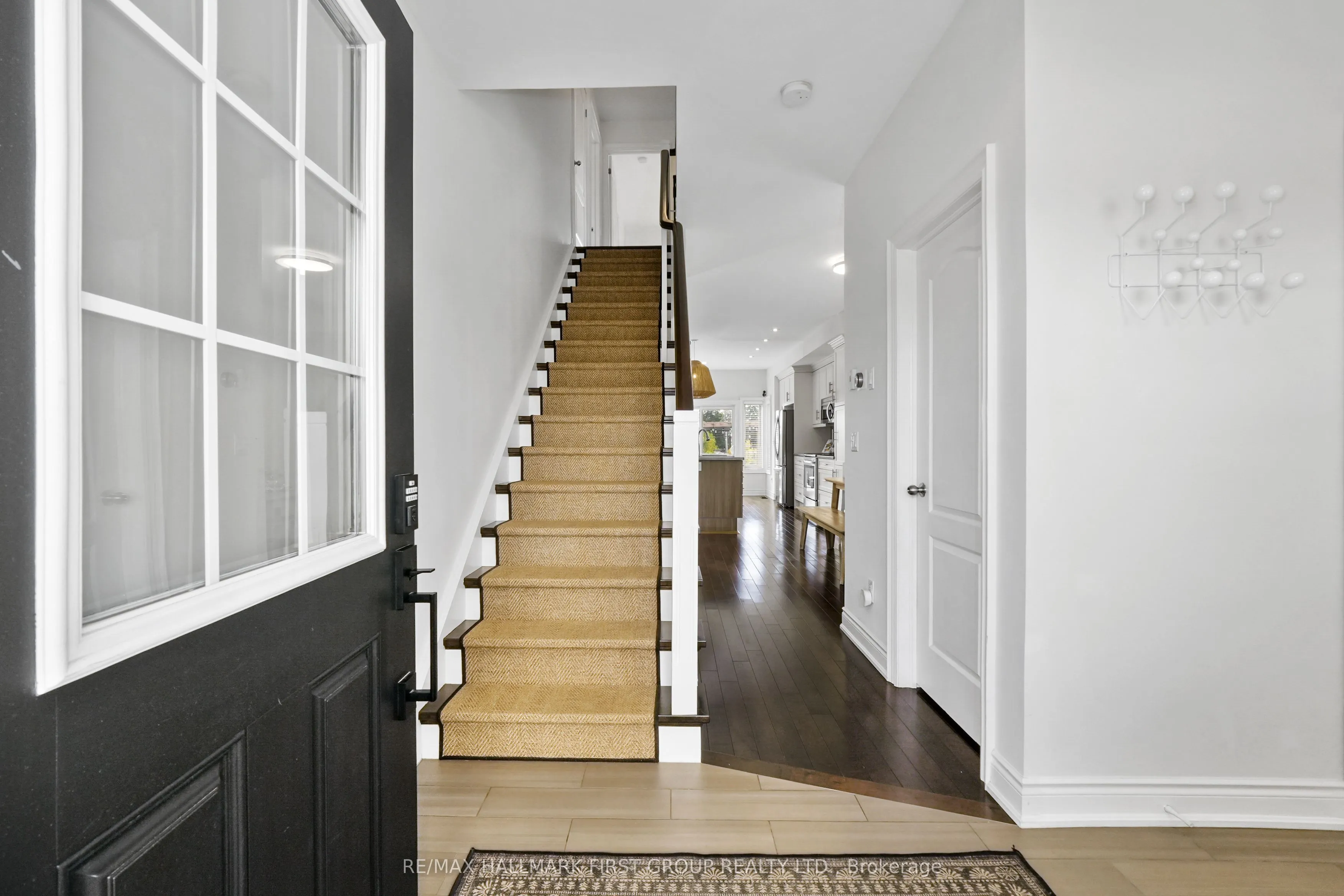 239 Rollings Street