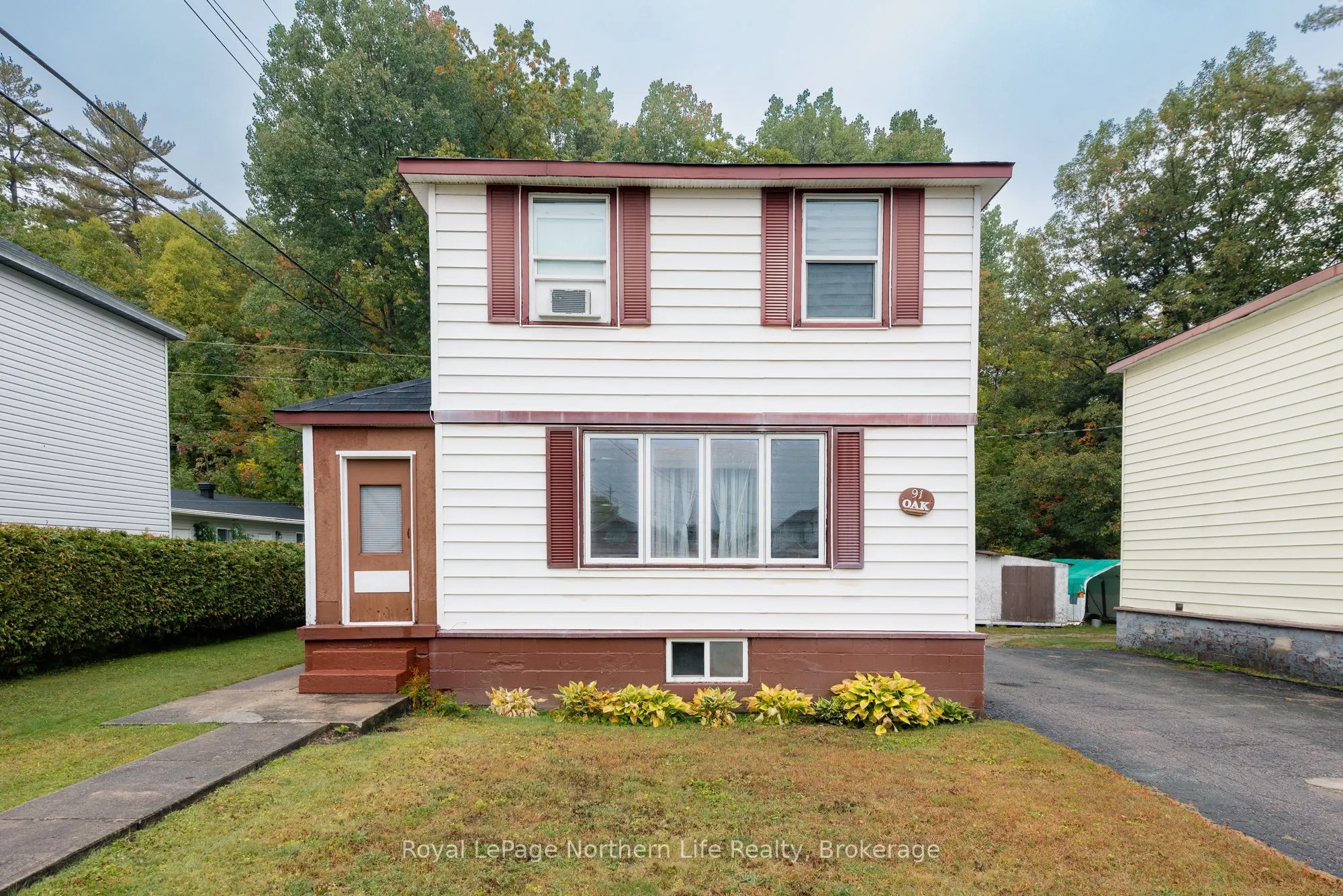 91 Oak Street