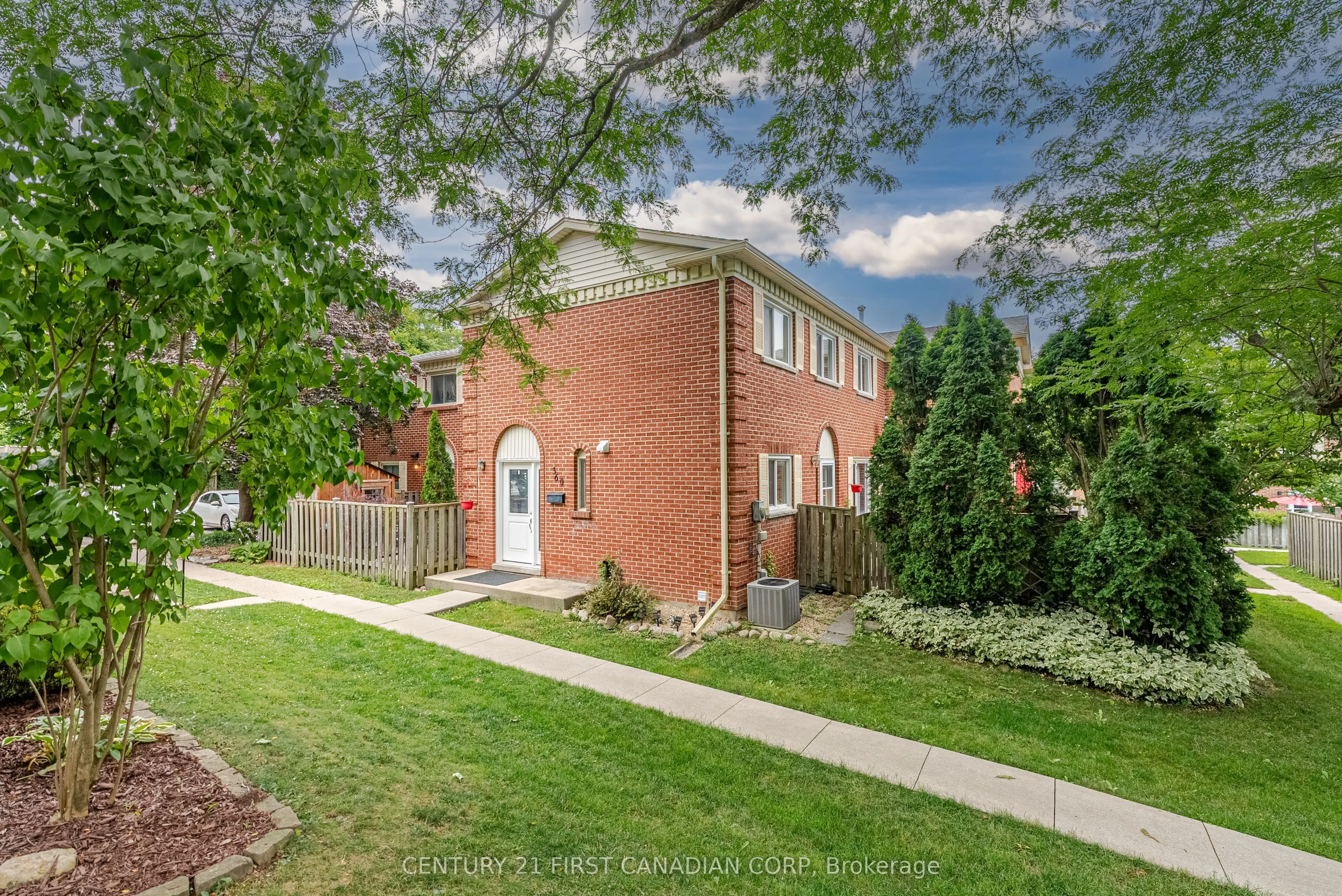 360 Homestead Court, #8