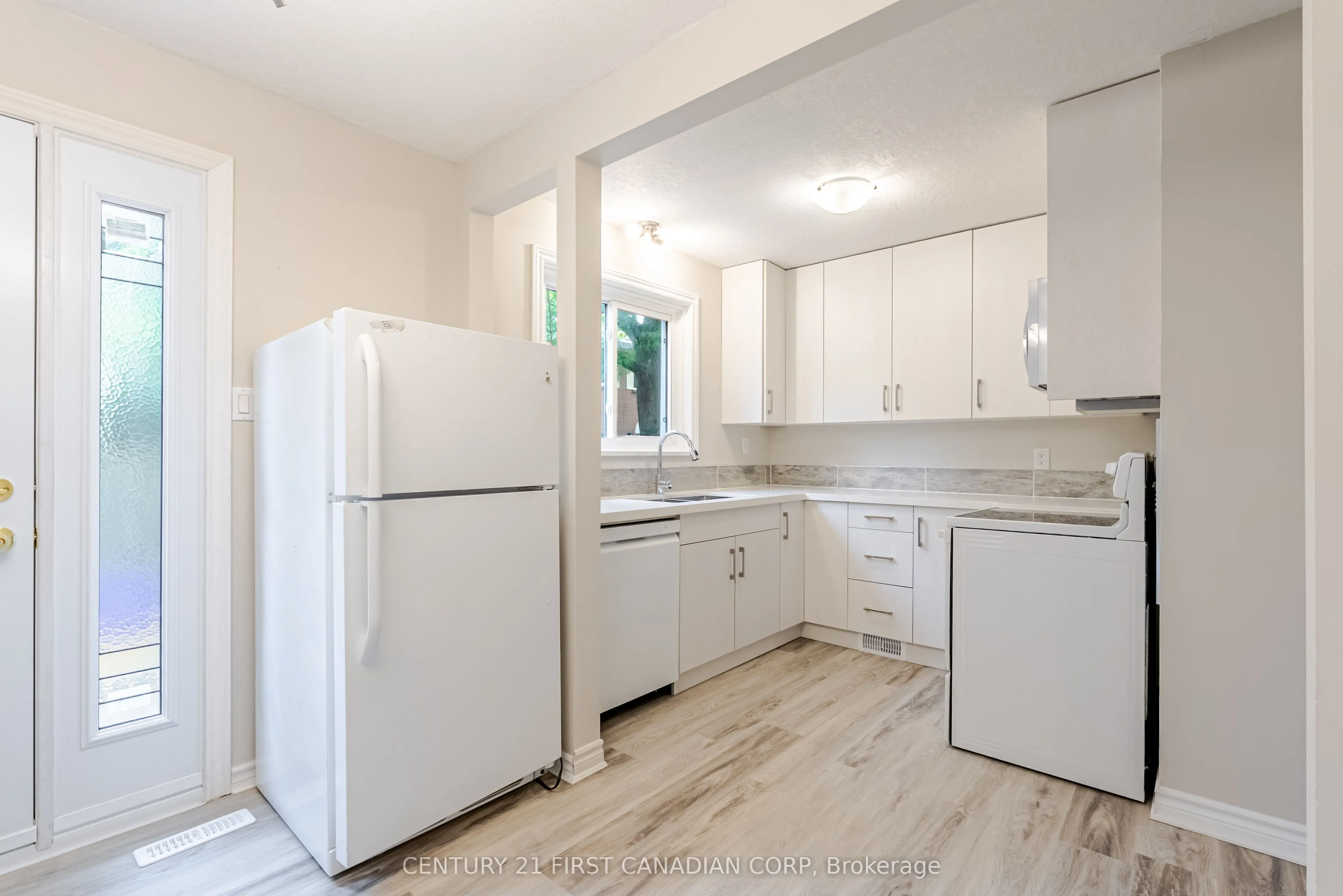 360 Homestead Court, #8
