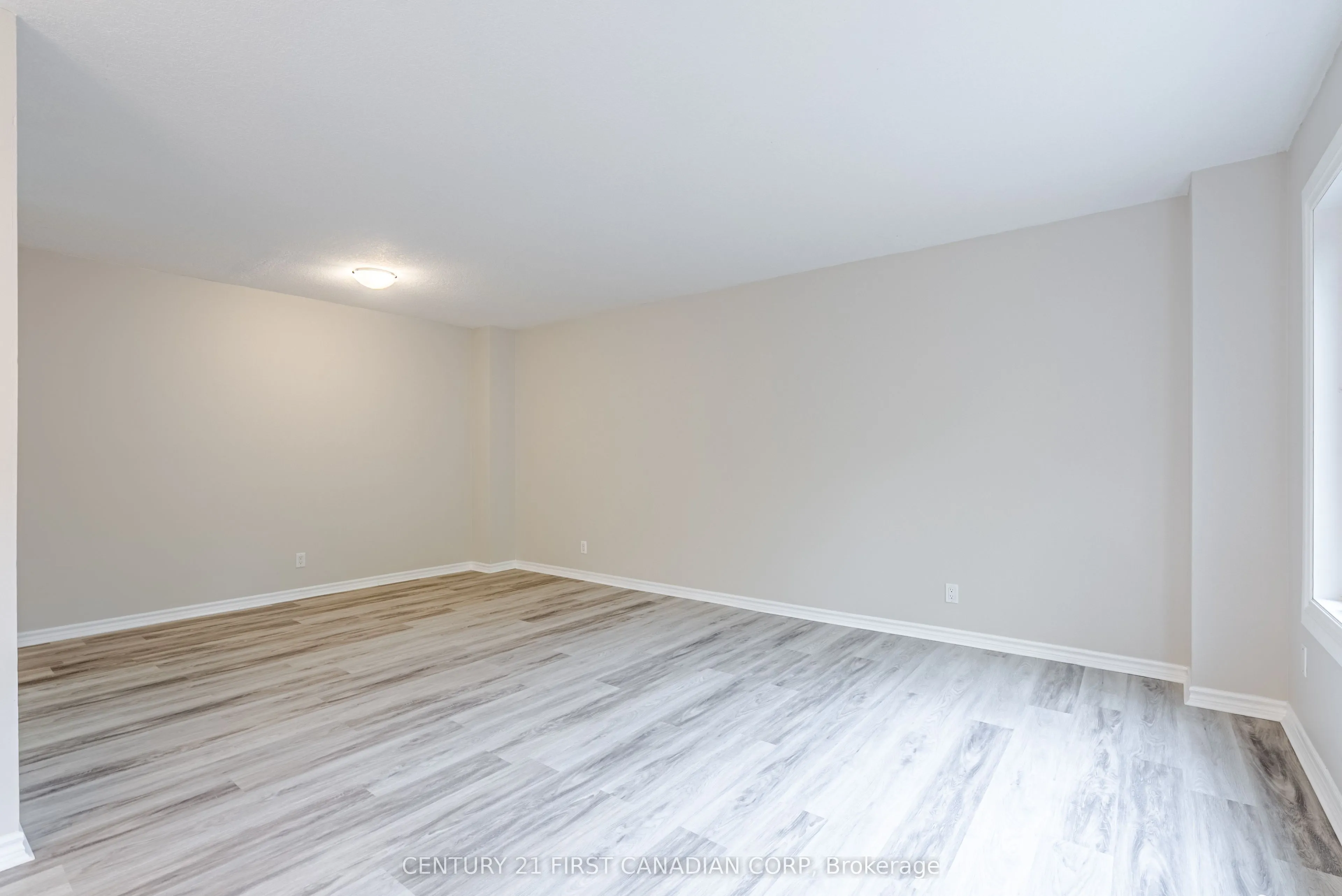 360 Homestead Court, #8