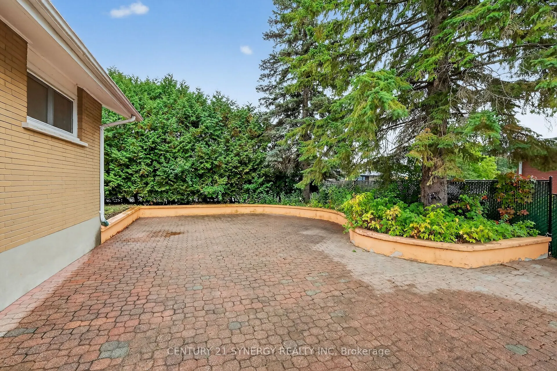 10 Pritchard Drive