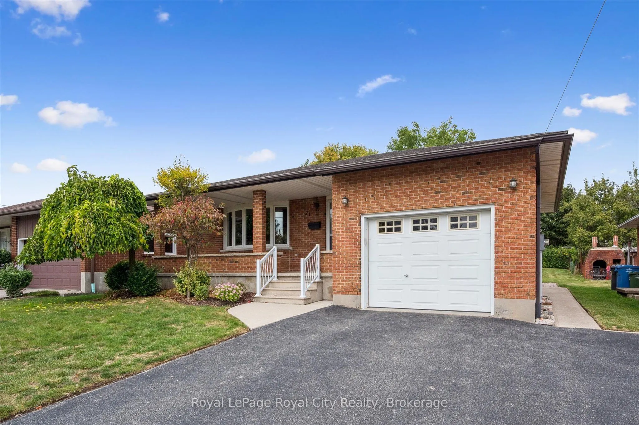 21 Heath Road