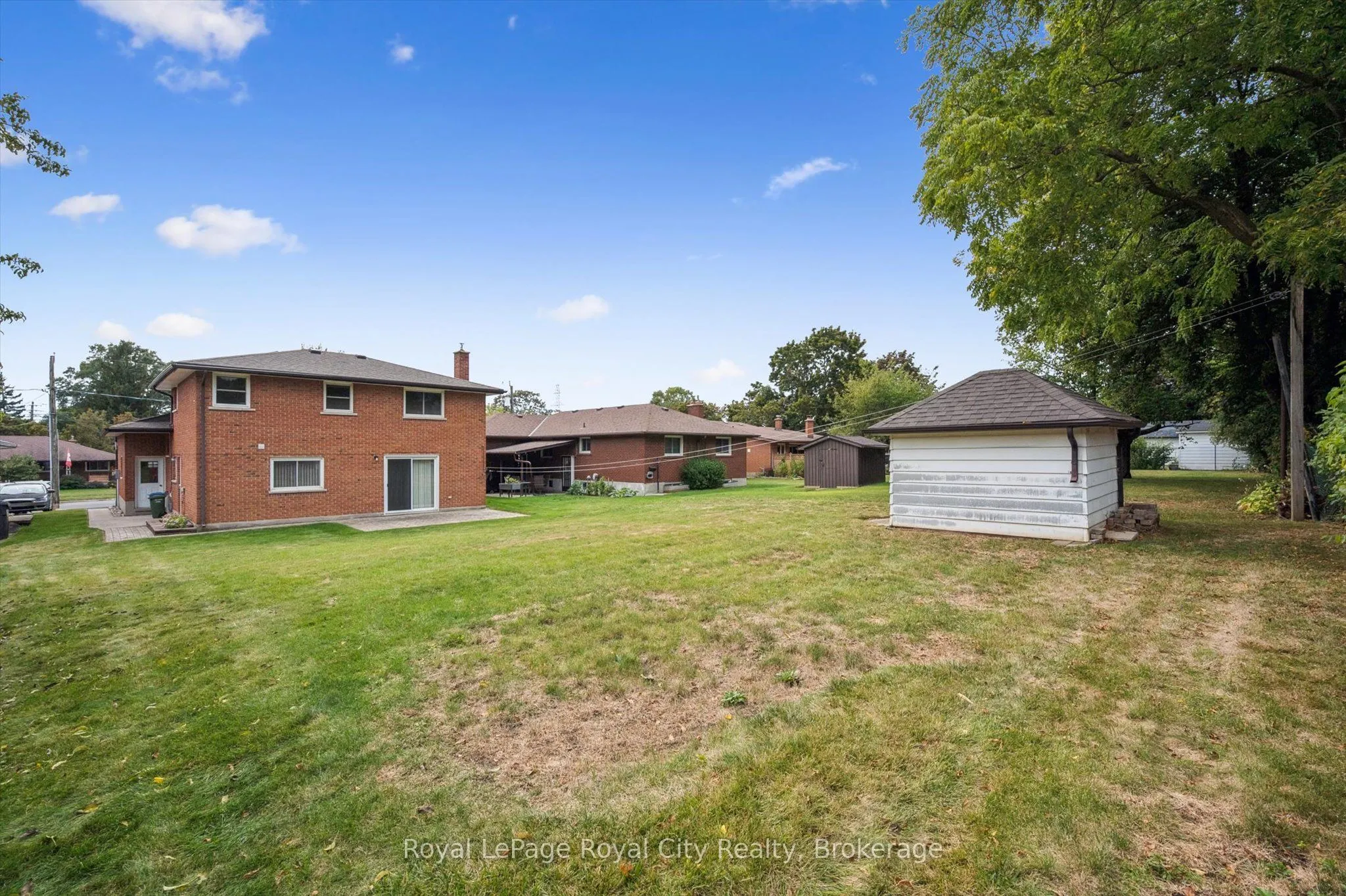 21 Heath Road