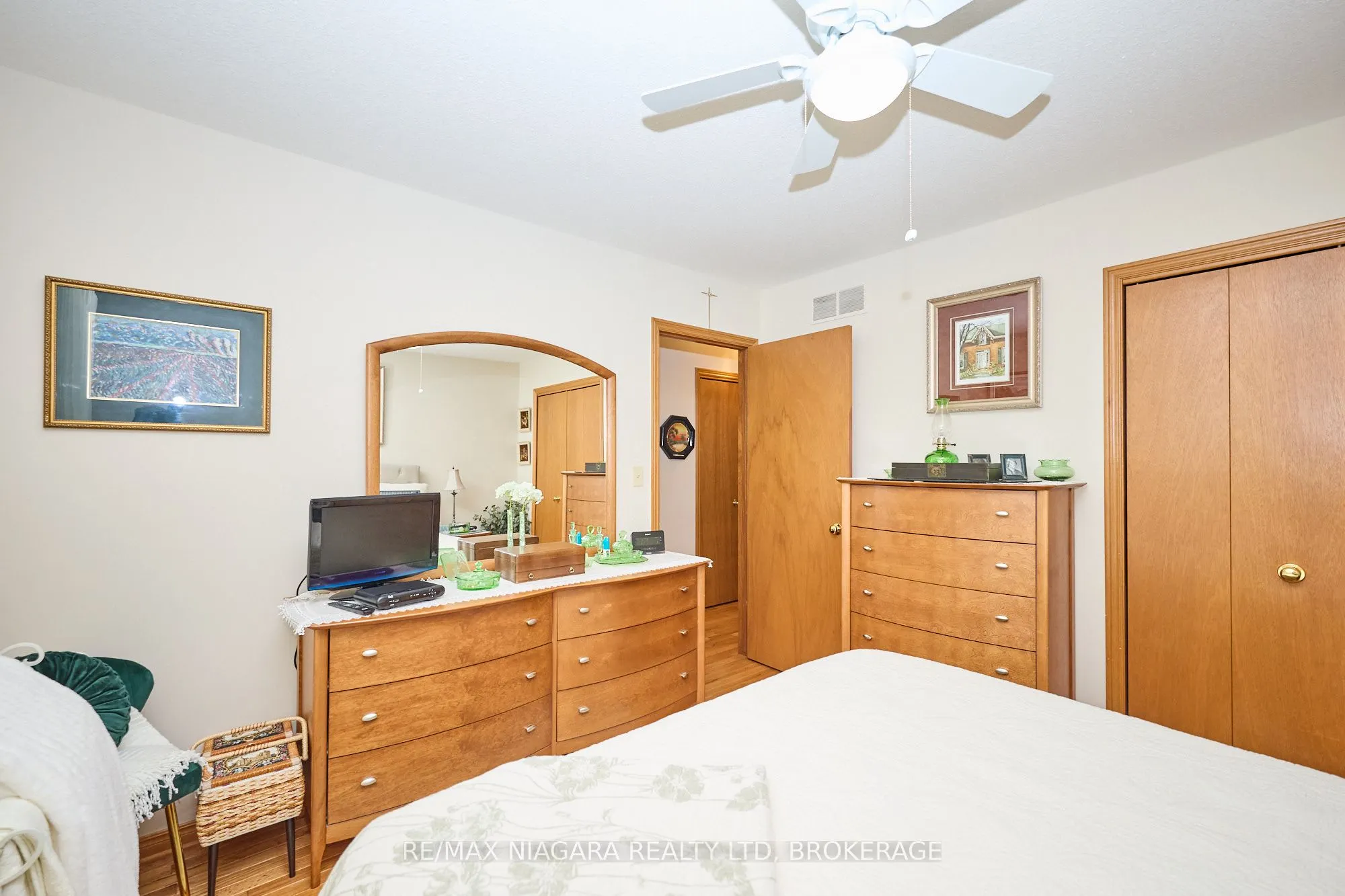 524 Lakeview Road