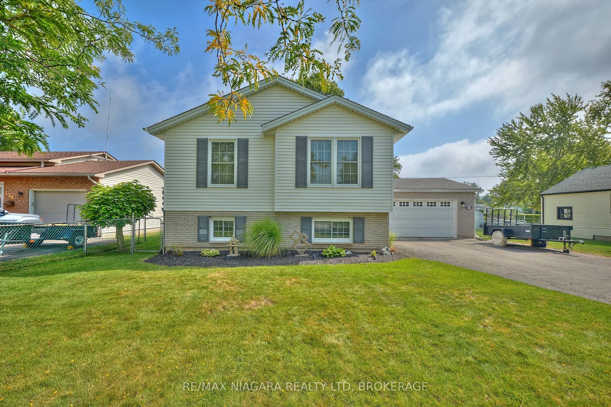 524 Lakeview Road