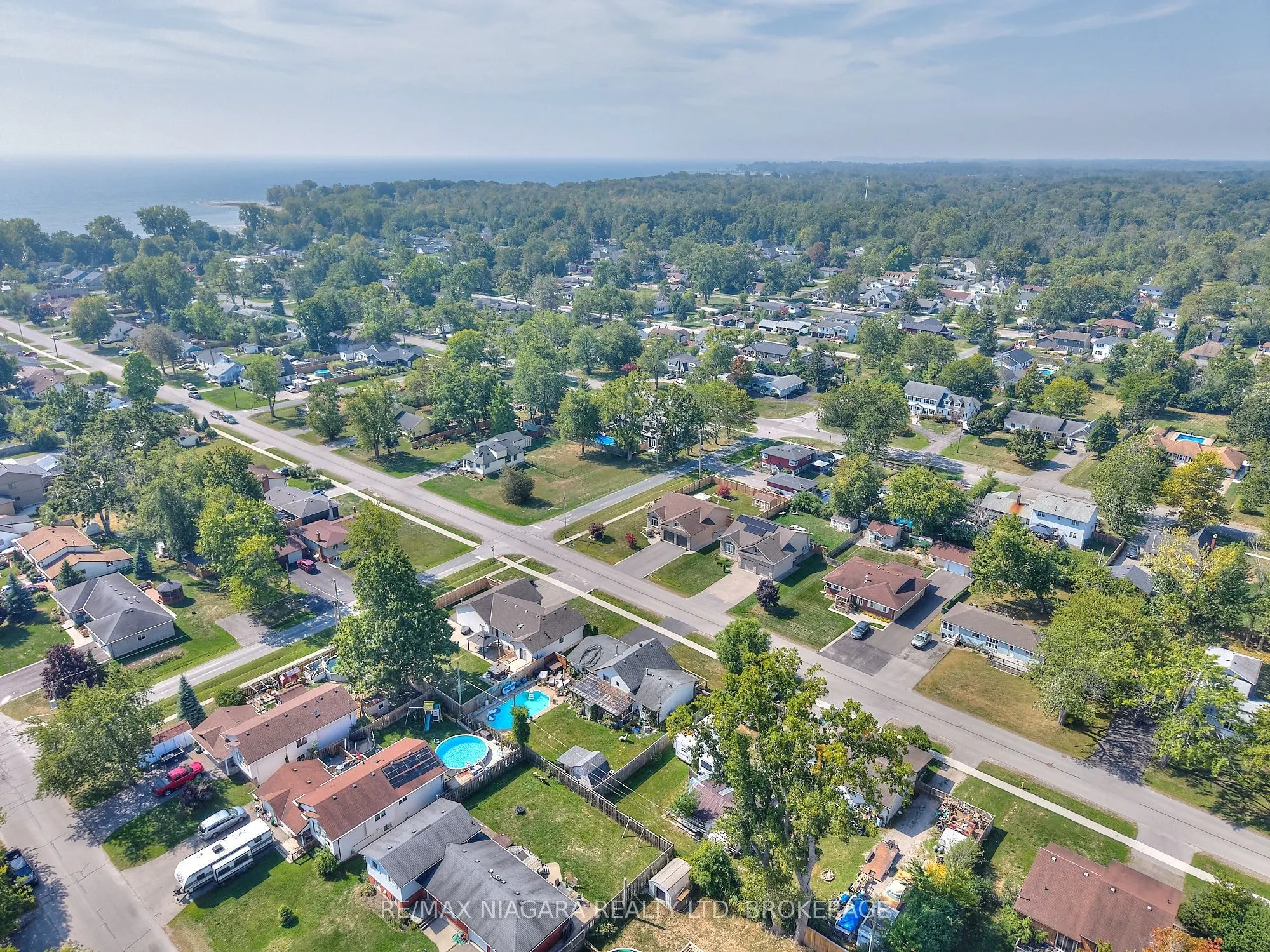 524 Lakeview Road