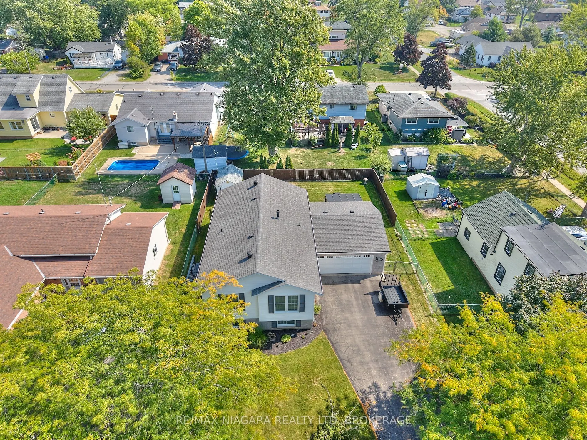 524 Lakeview Road
