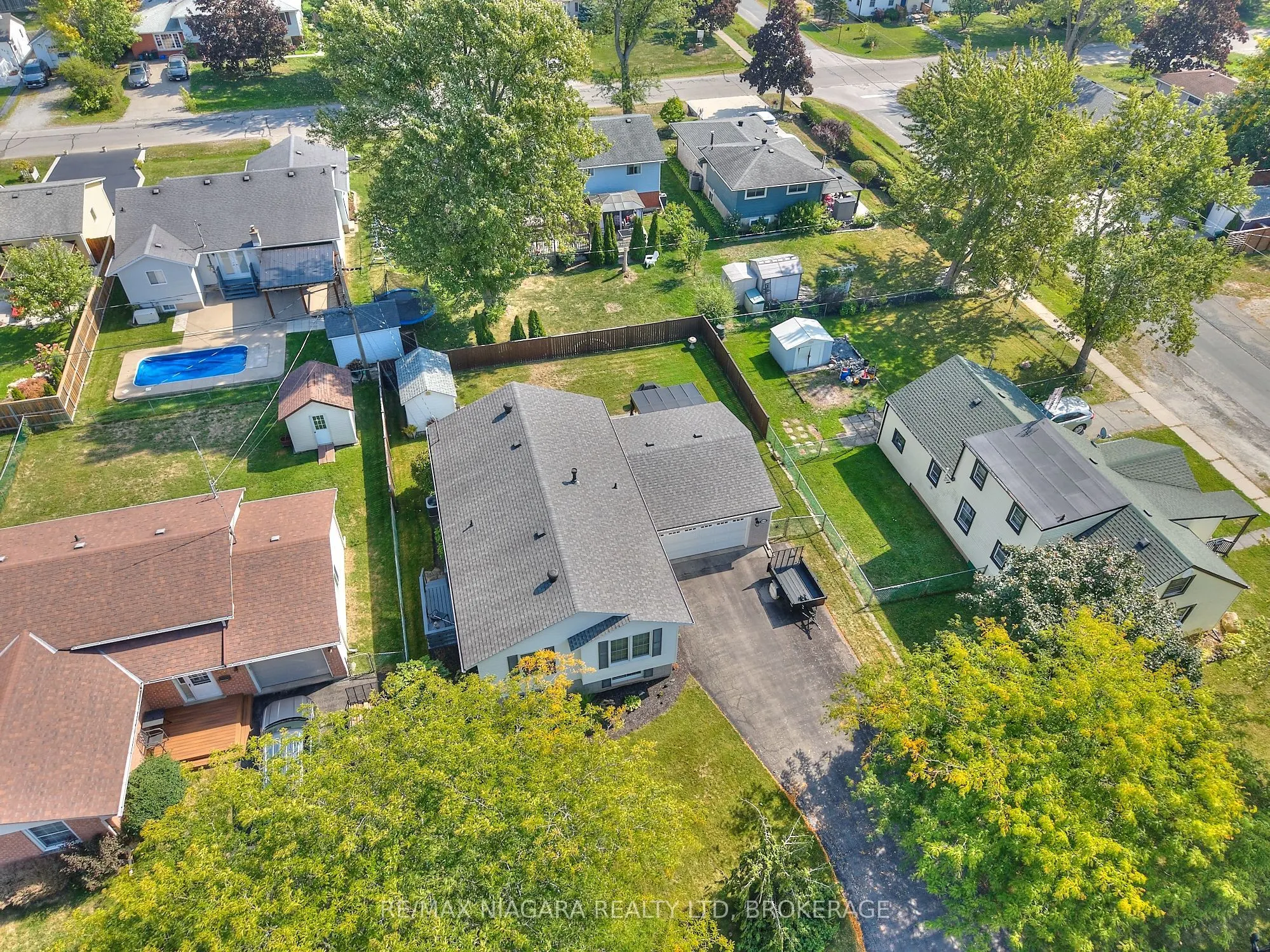 524 Lakeview Road
