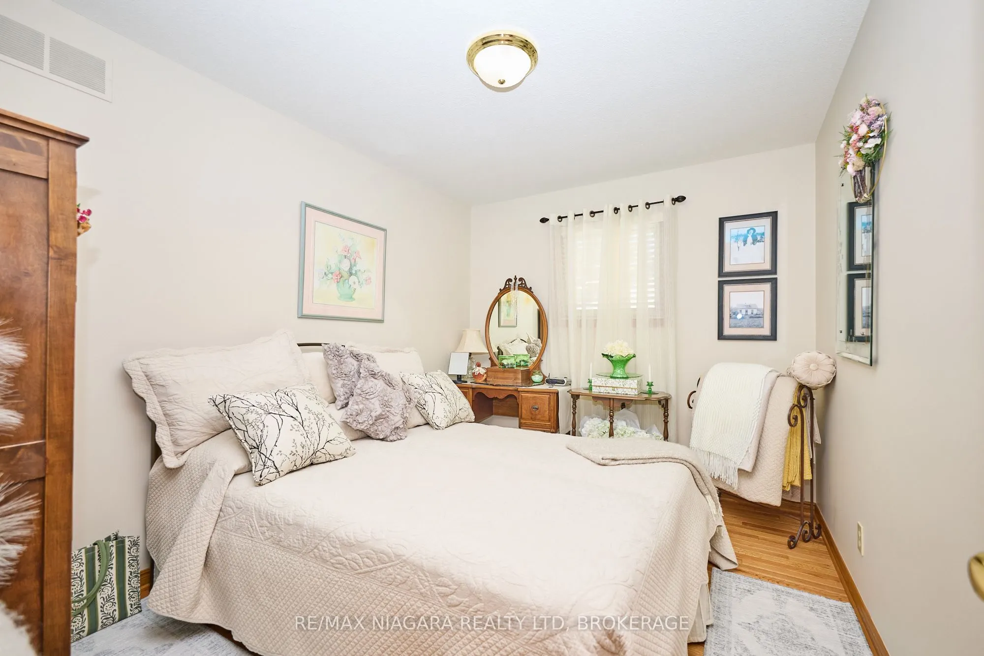 524 Lakeview Road
