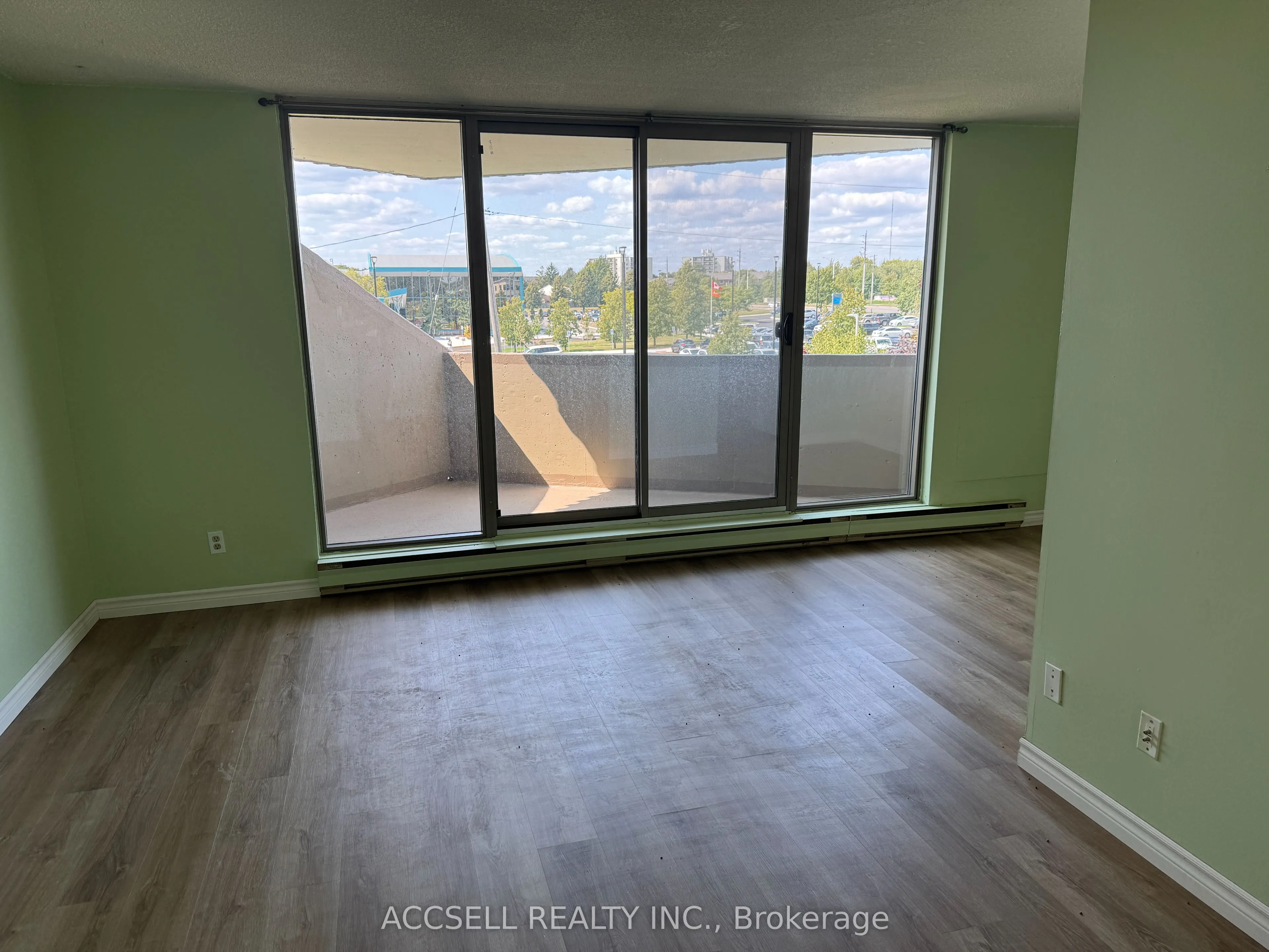 1103 Jalna Boulevard, #212