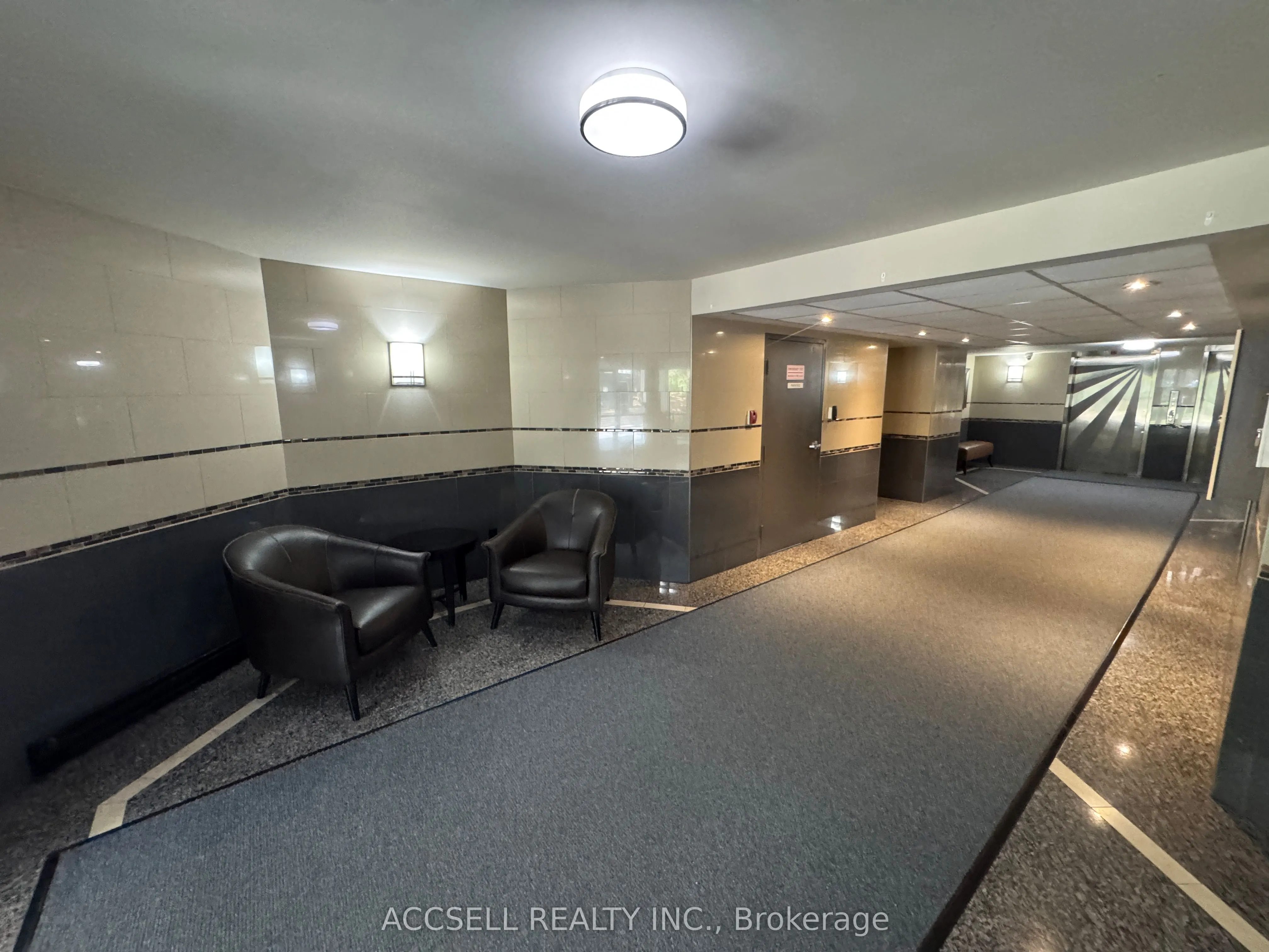 1103 Jalna Boulevard, #212