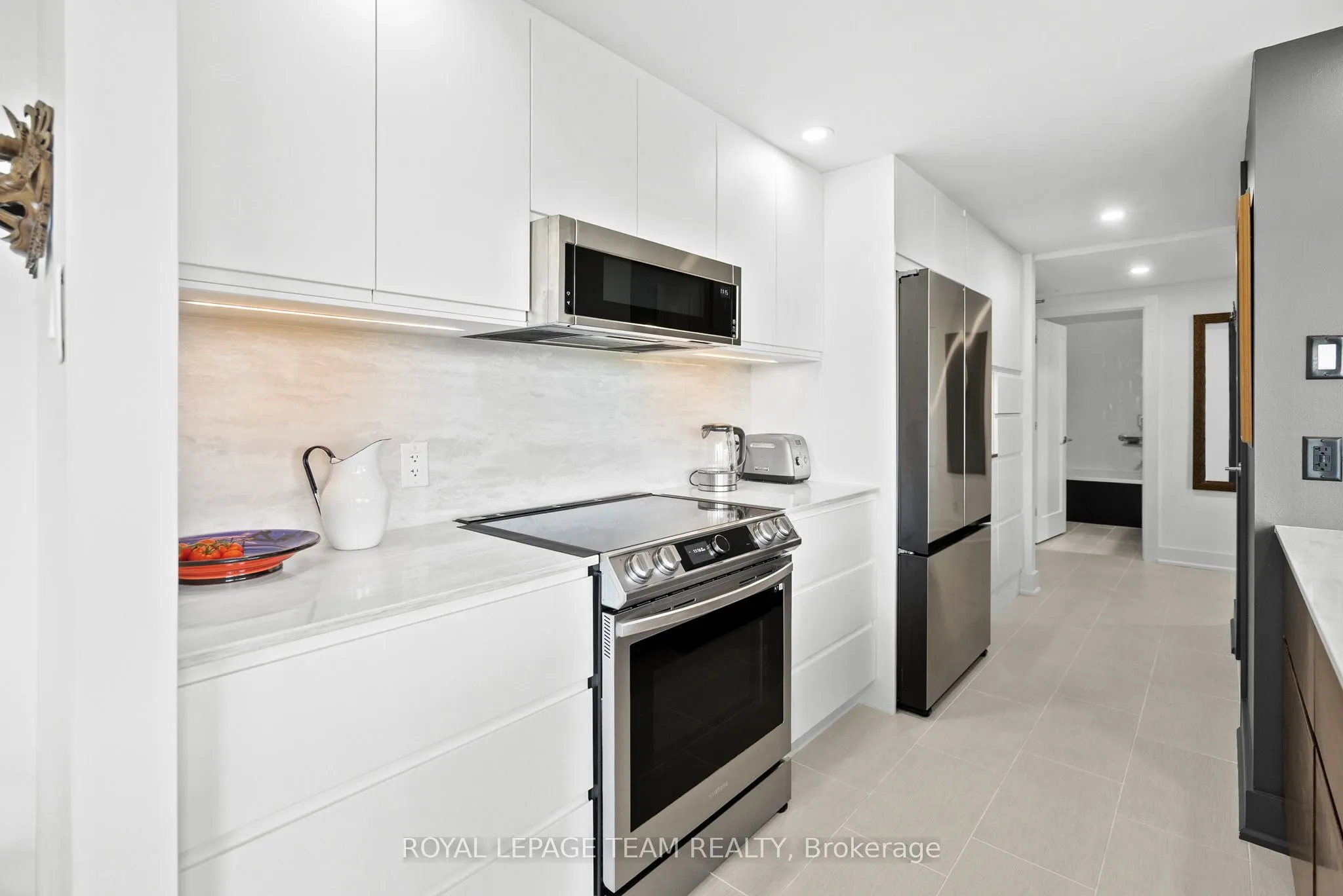 200 Lett Street, #406