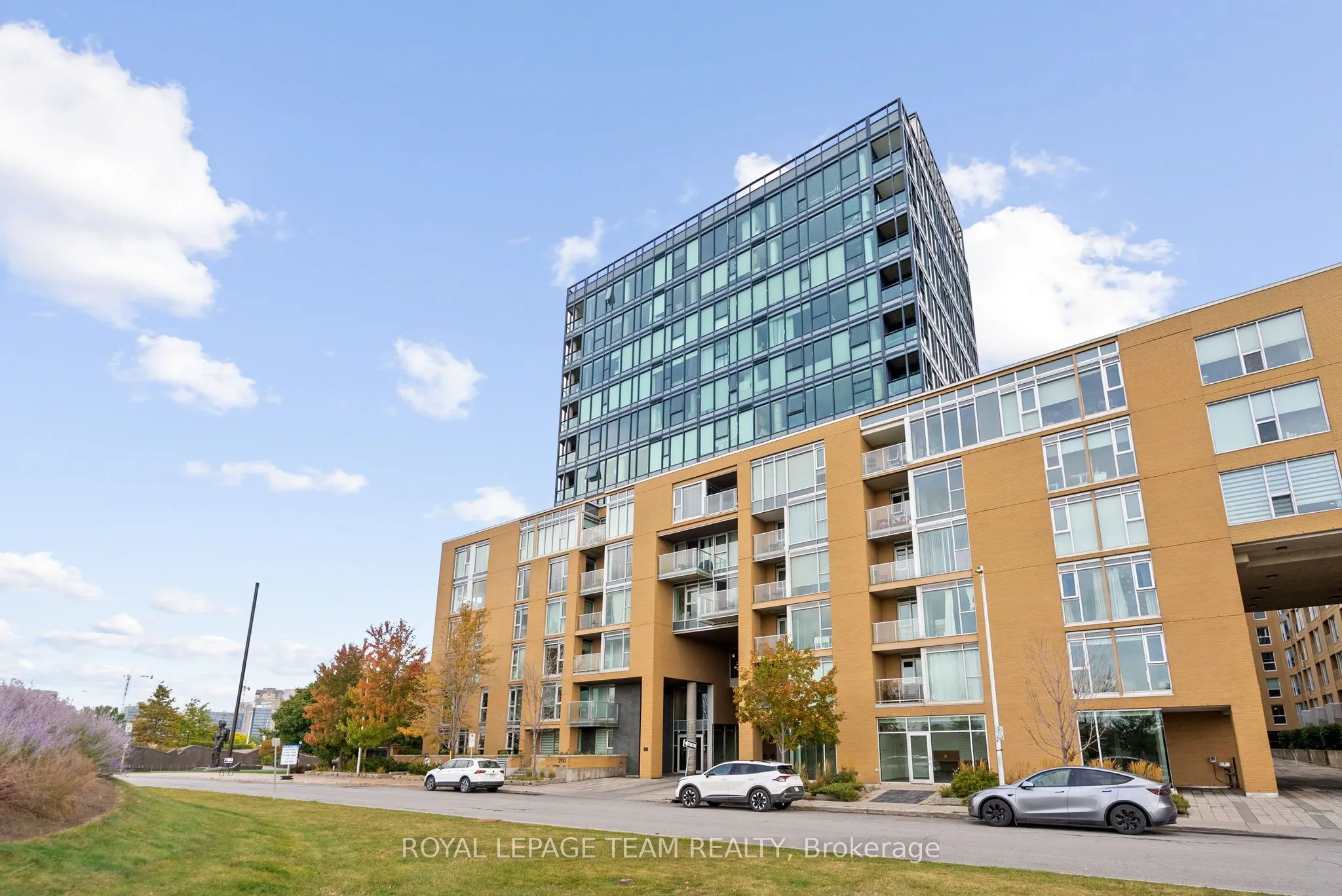 200 Lett Street, #406