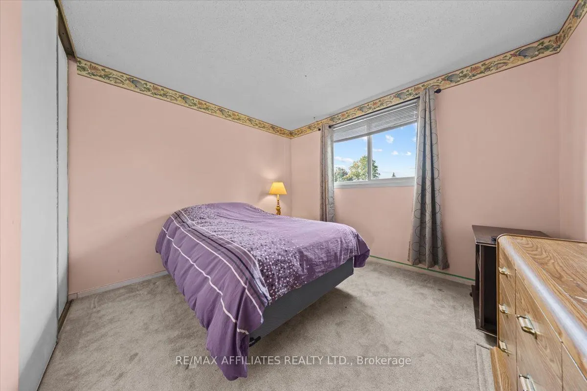 1093 St Lucia Place