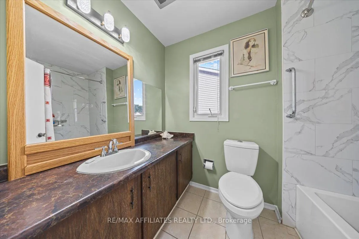 1093 St Lucia Place