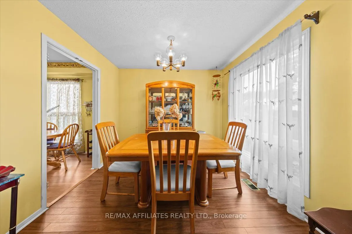 1093 St Lucia Place