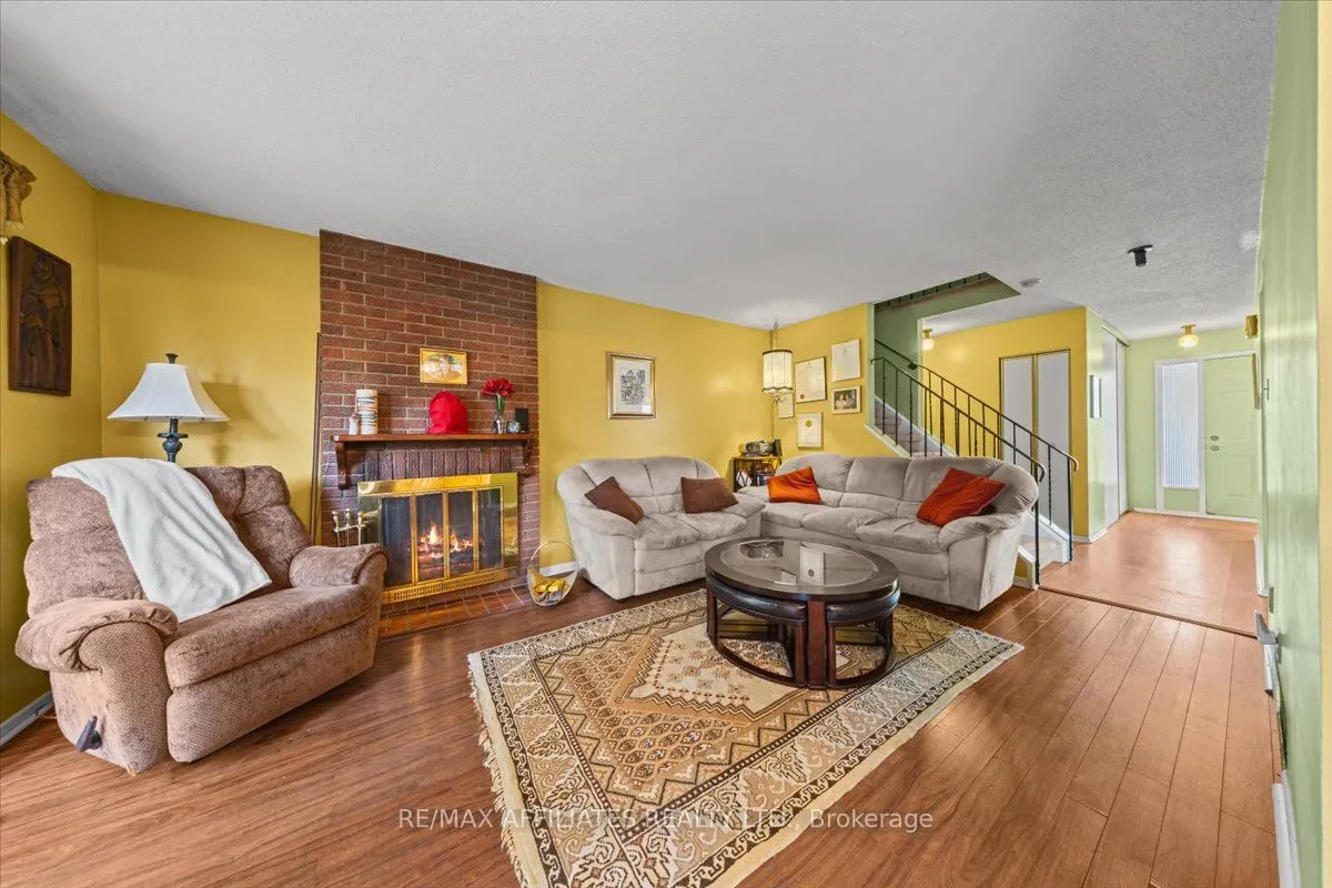 1093 St Lucia Place