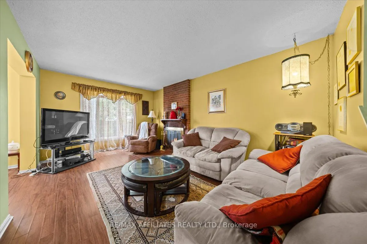 1093 St Lucia Place