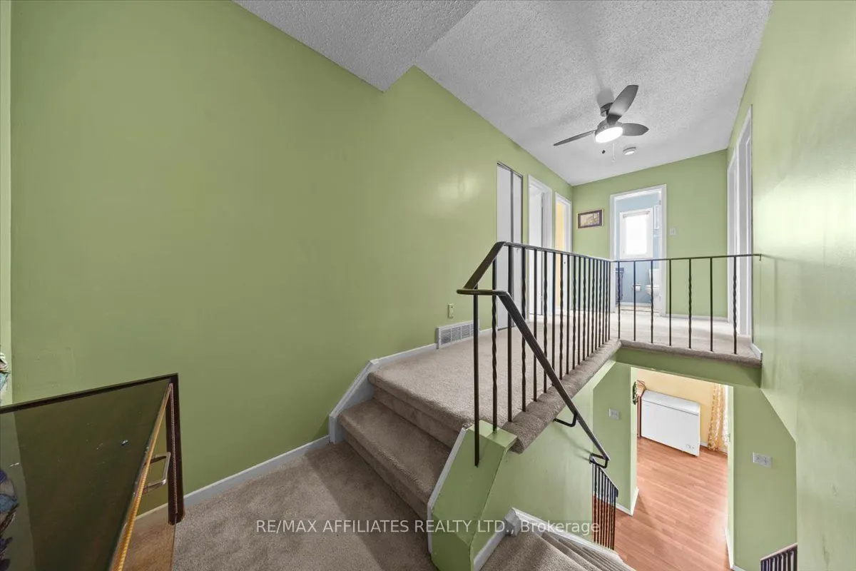 1093 St Lucia Place