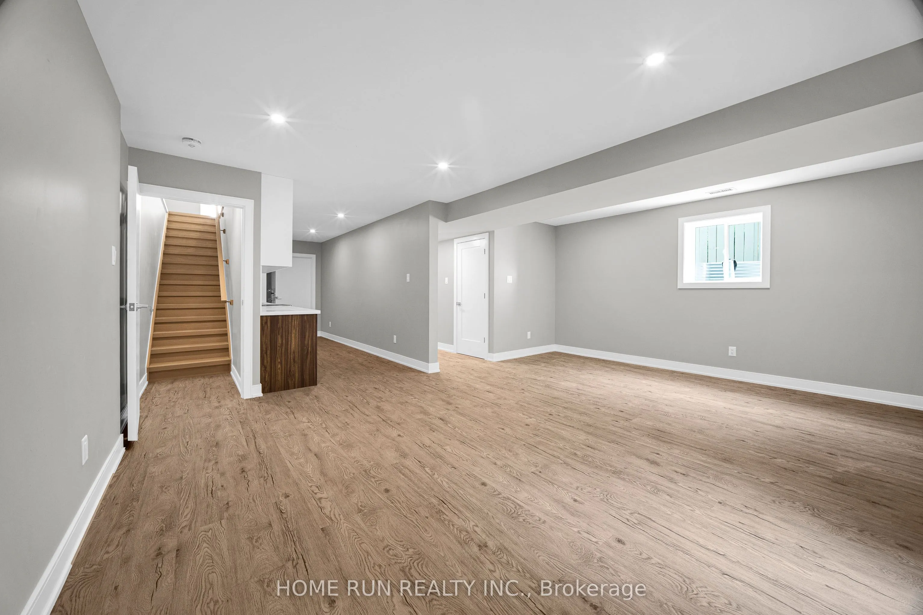297 Dovercourt Avenue