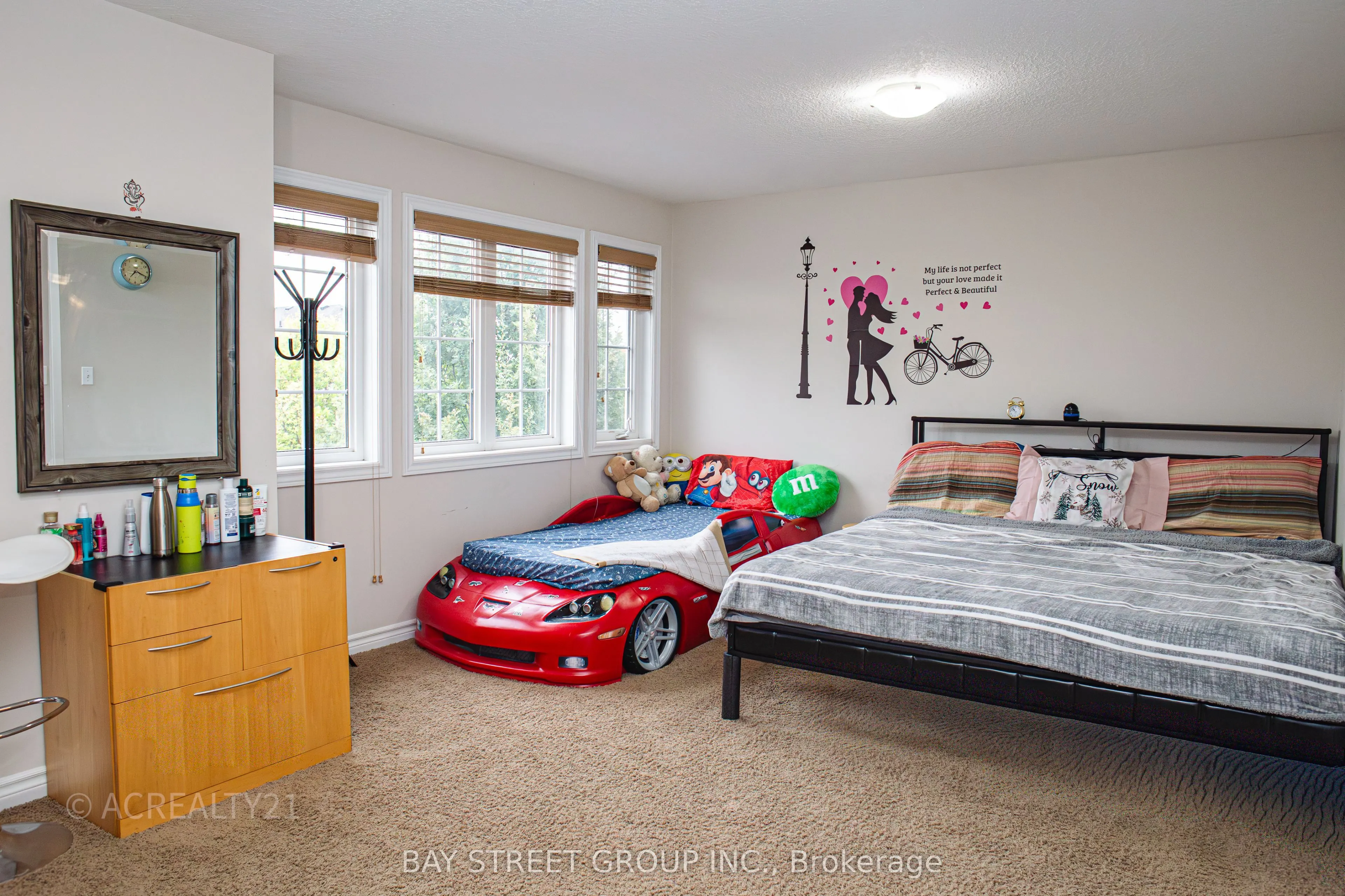 130 Simmonds Drive