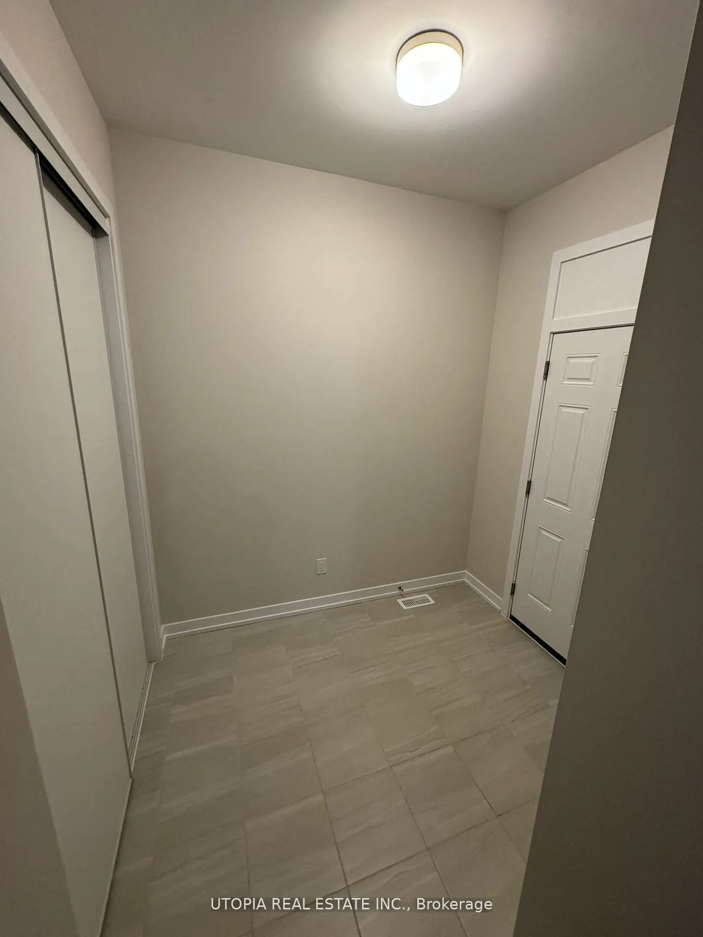 112 Hackamore Crescent