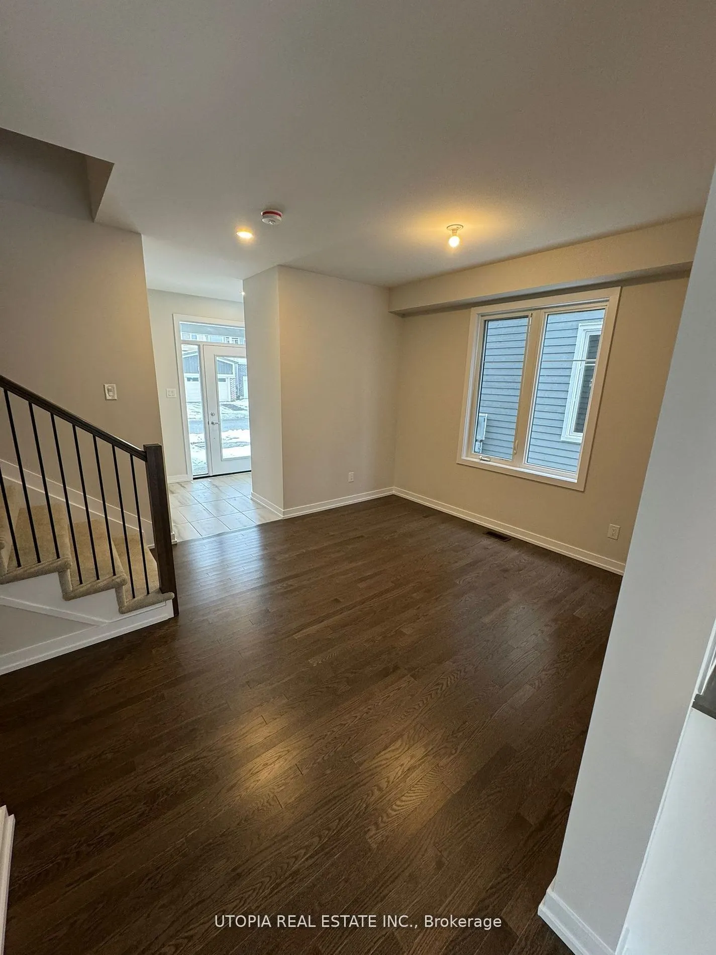 112 Hackamore Crescent